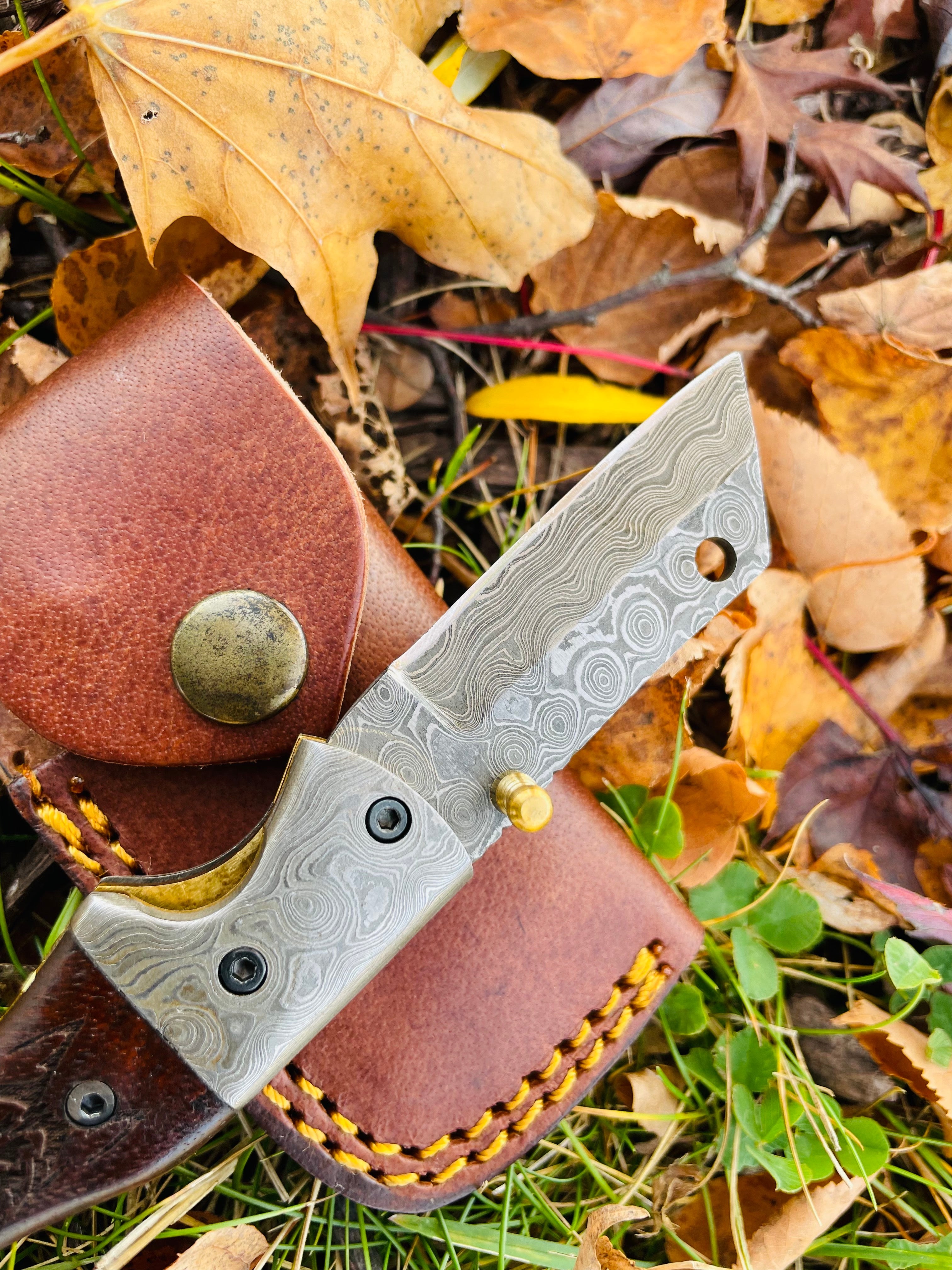 Damascus Steel Handmade Folding Knife Wolf Engraved TF-083 Limited Run