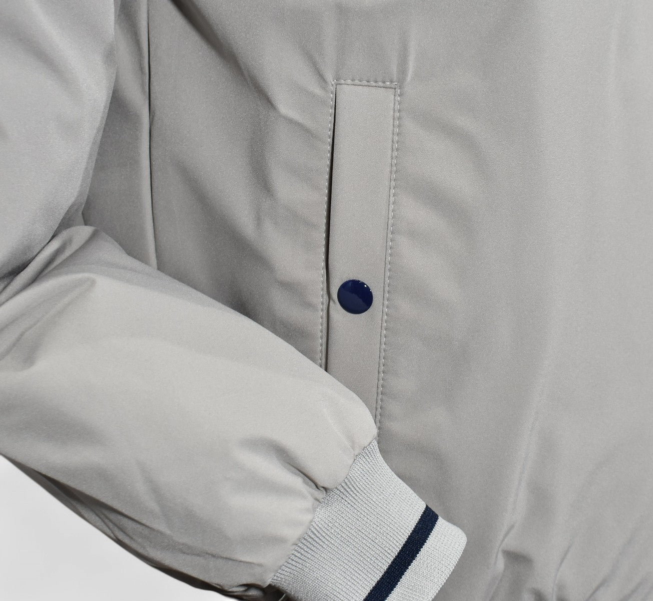J444R Beige Reversible Windbreaker