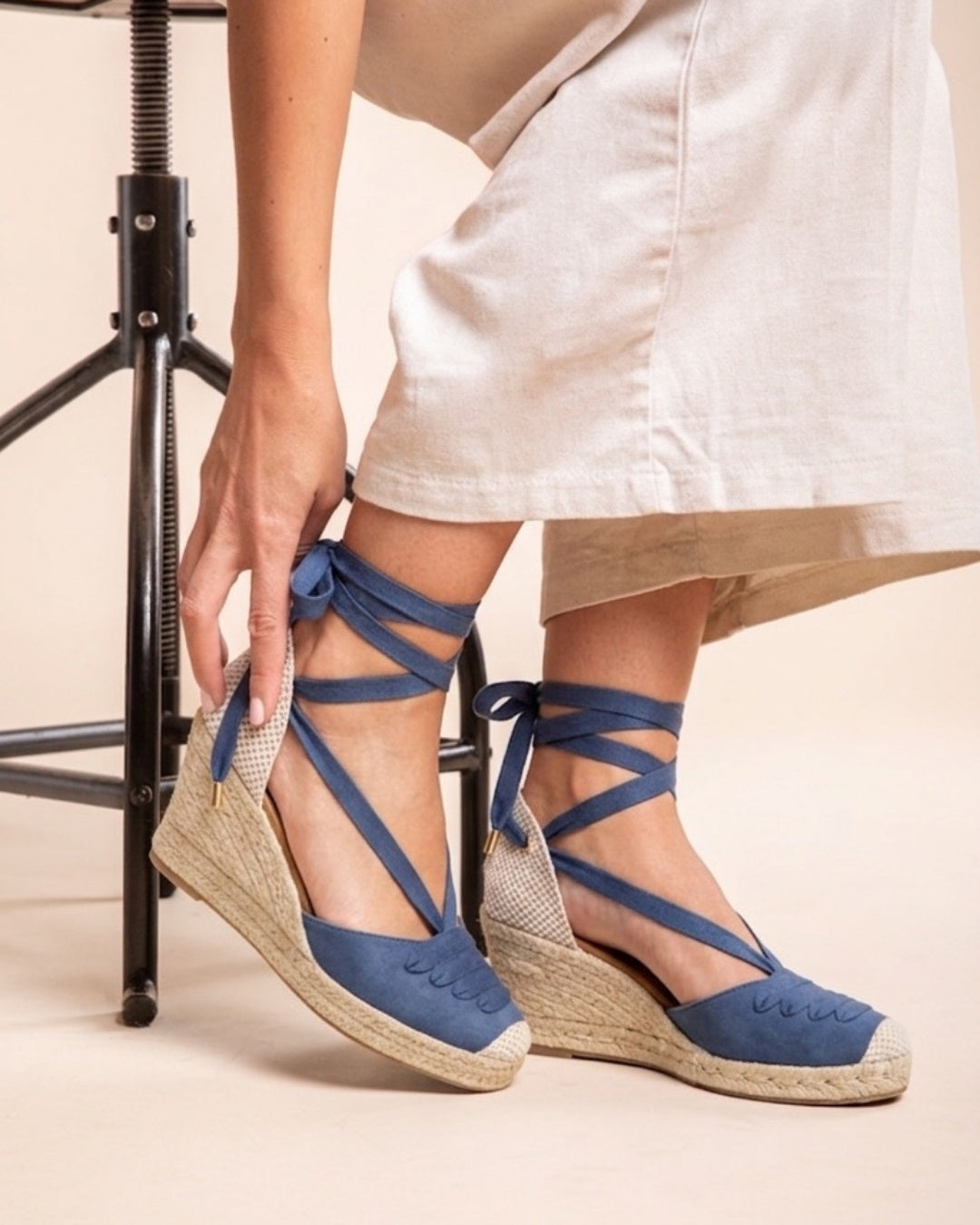Jimena High Laces French Blue Laced