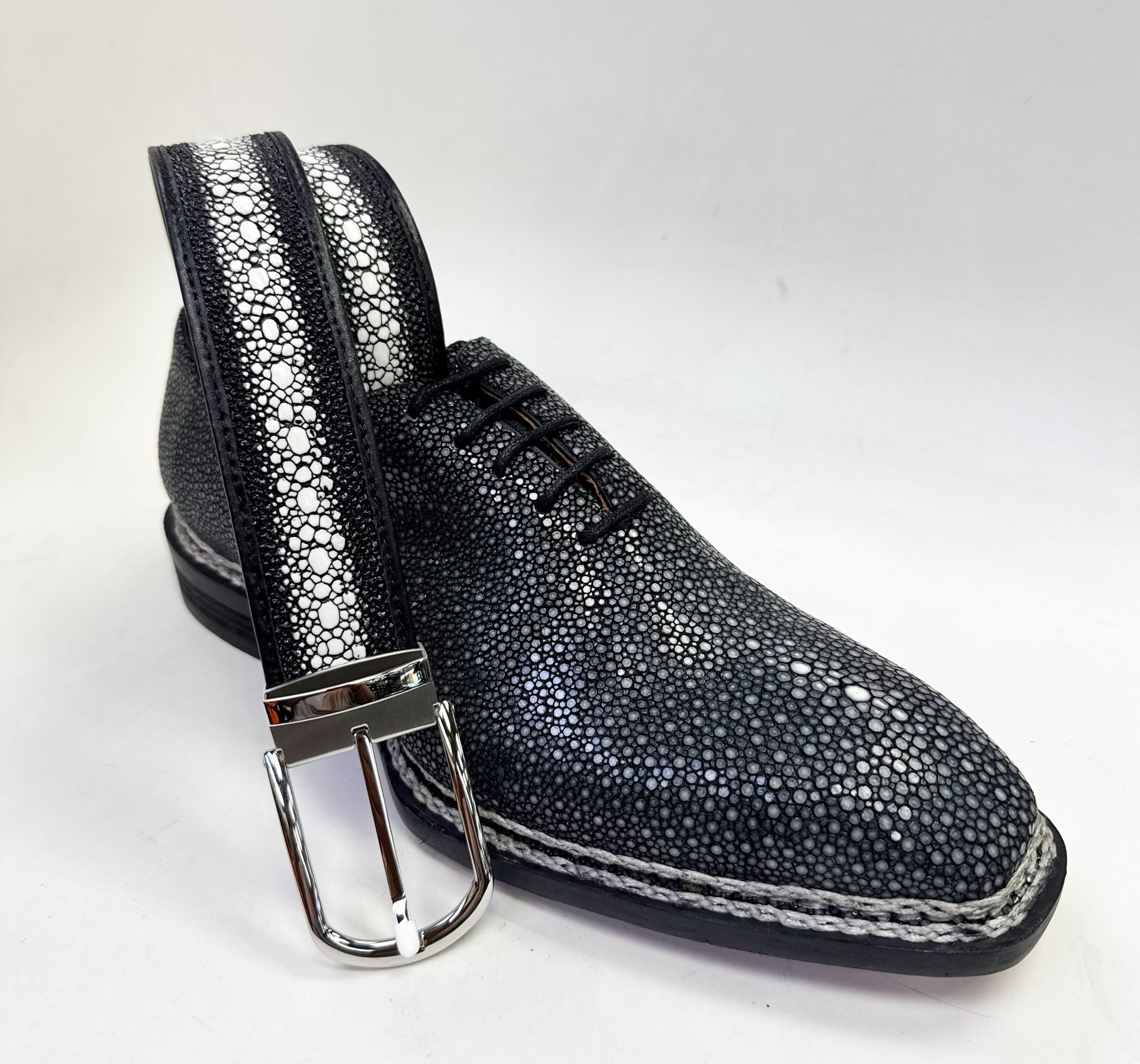 Maurice King II Custom Made Stingray Lace-Up Shoe - Grey