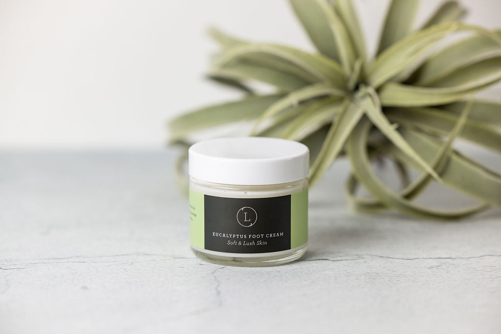 Sending Mom a Big Hug – Luxury Natural Spa Gift Box