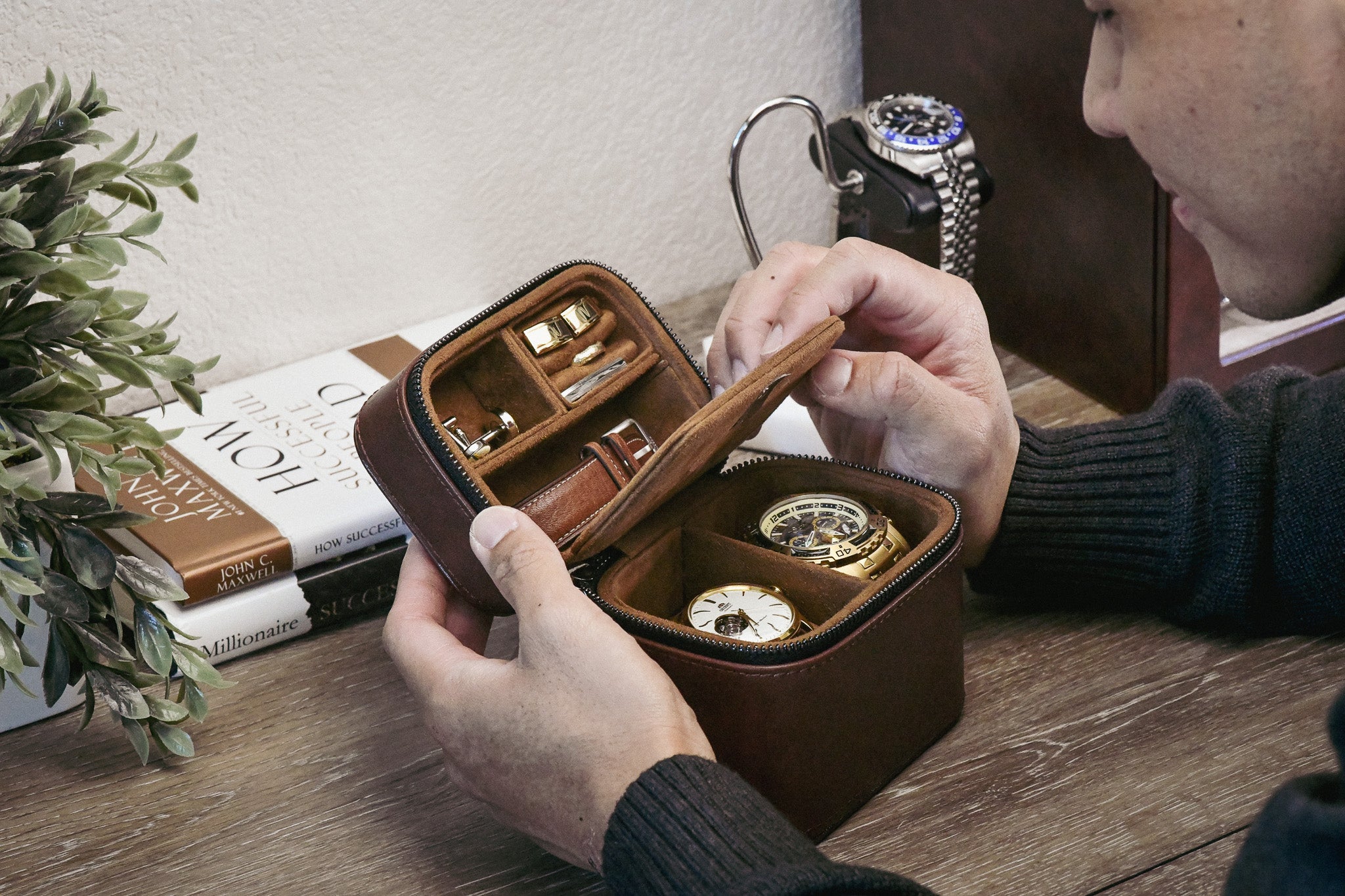 Watch and Jewelry Travel Case - Coffee Brown Leather