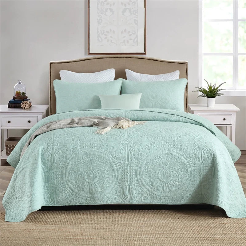 Export High-Grade Plain Embroidered Two Sides Palm Leaf Bedspread