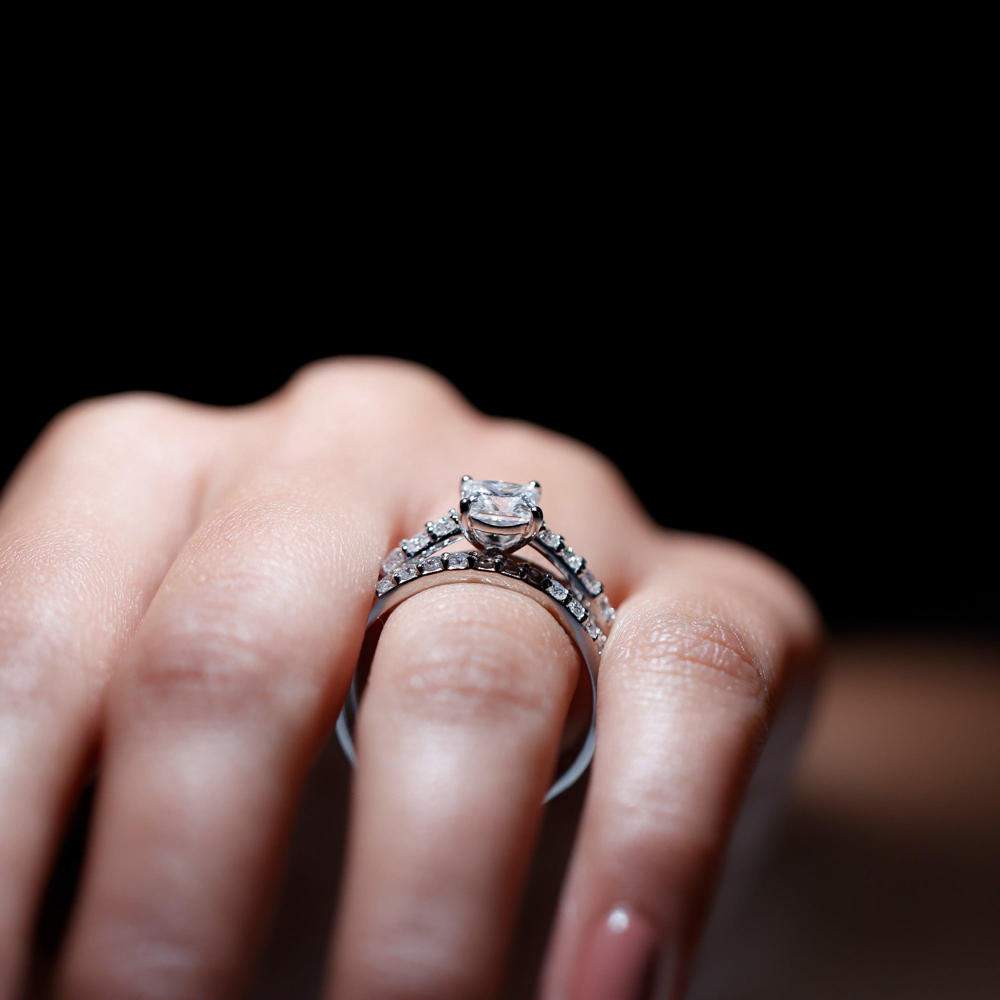 IGI Certified 1 Carat Lab Grown Diamond Princess Cut Engagement Ring with Band