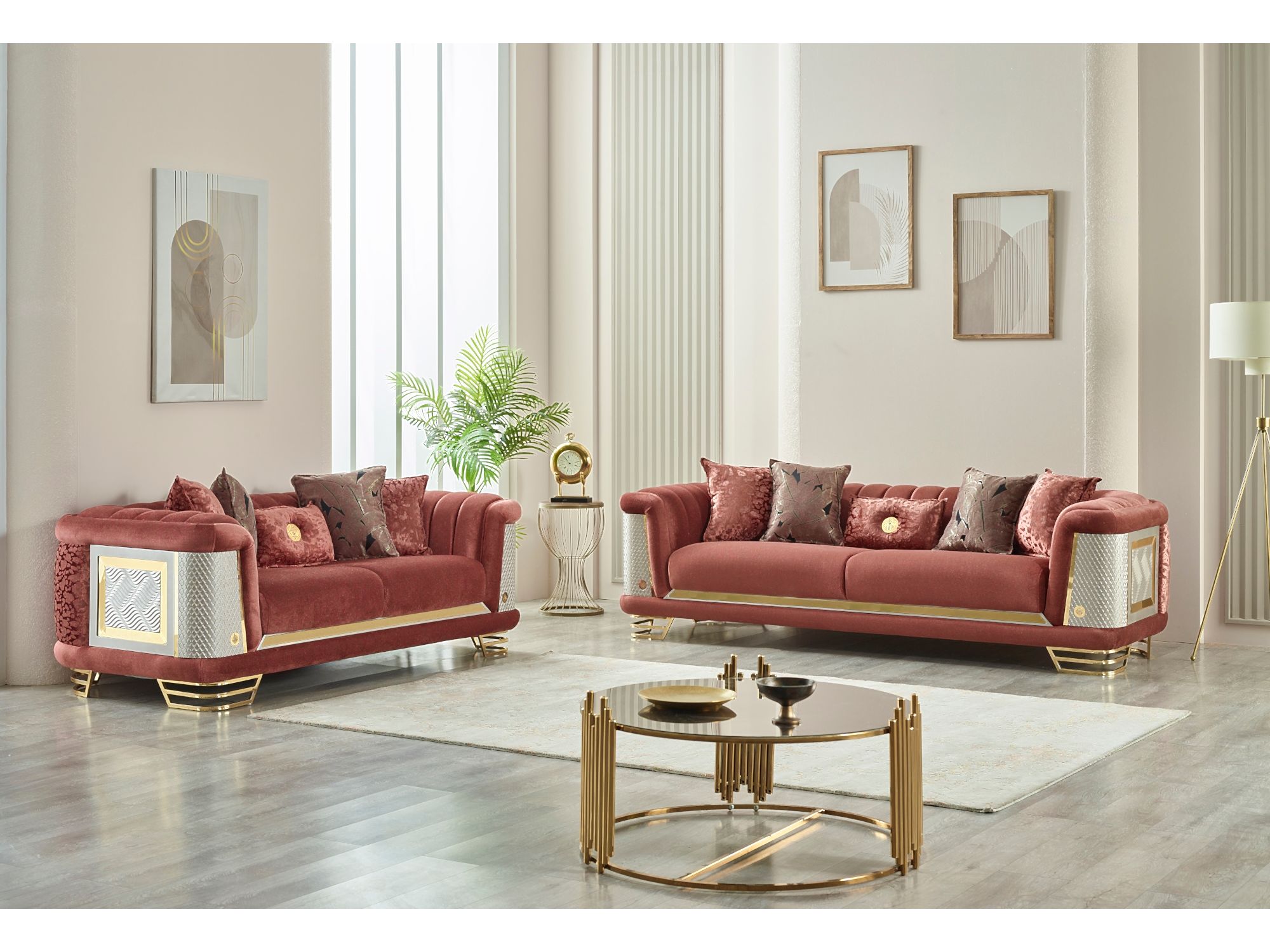 Romans Loveseat
