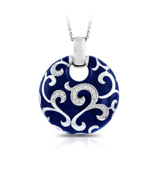 Royale Pendant