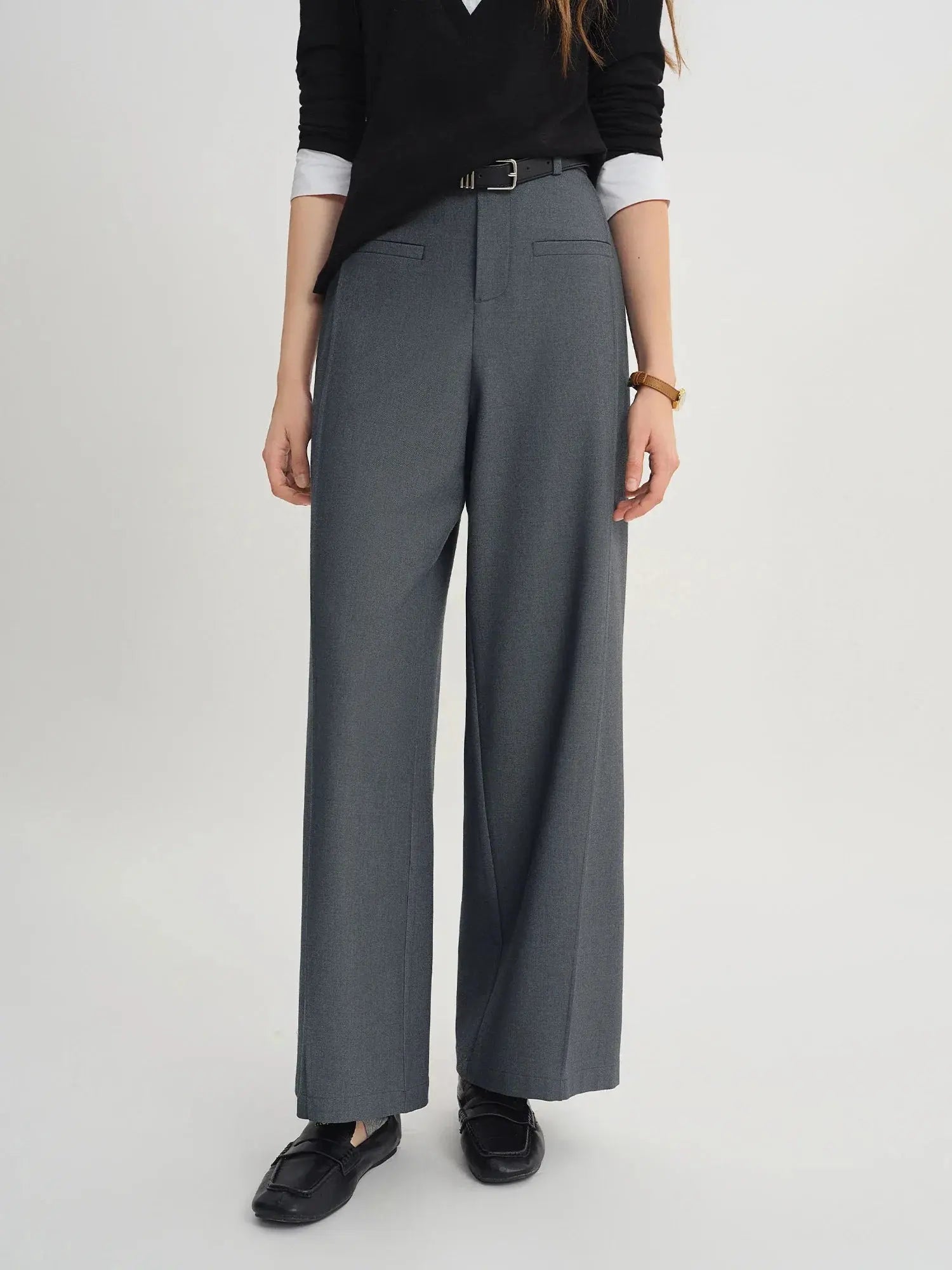 Relaxed Fit Office & Casual Pants with Structured Seam Details