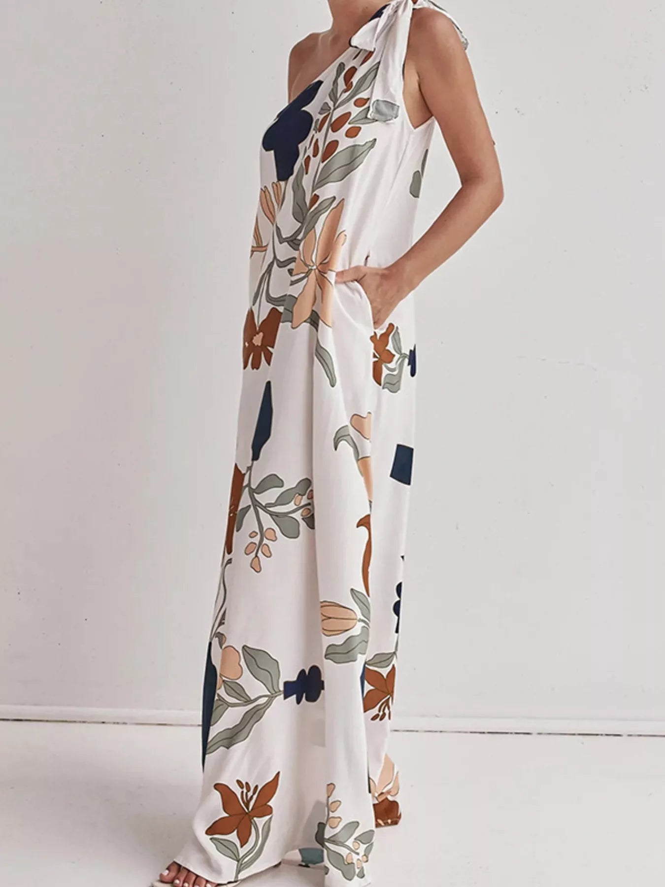 Bohemian Floral Print One-Shoulder Maxi Dress