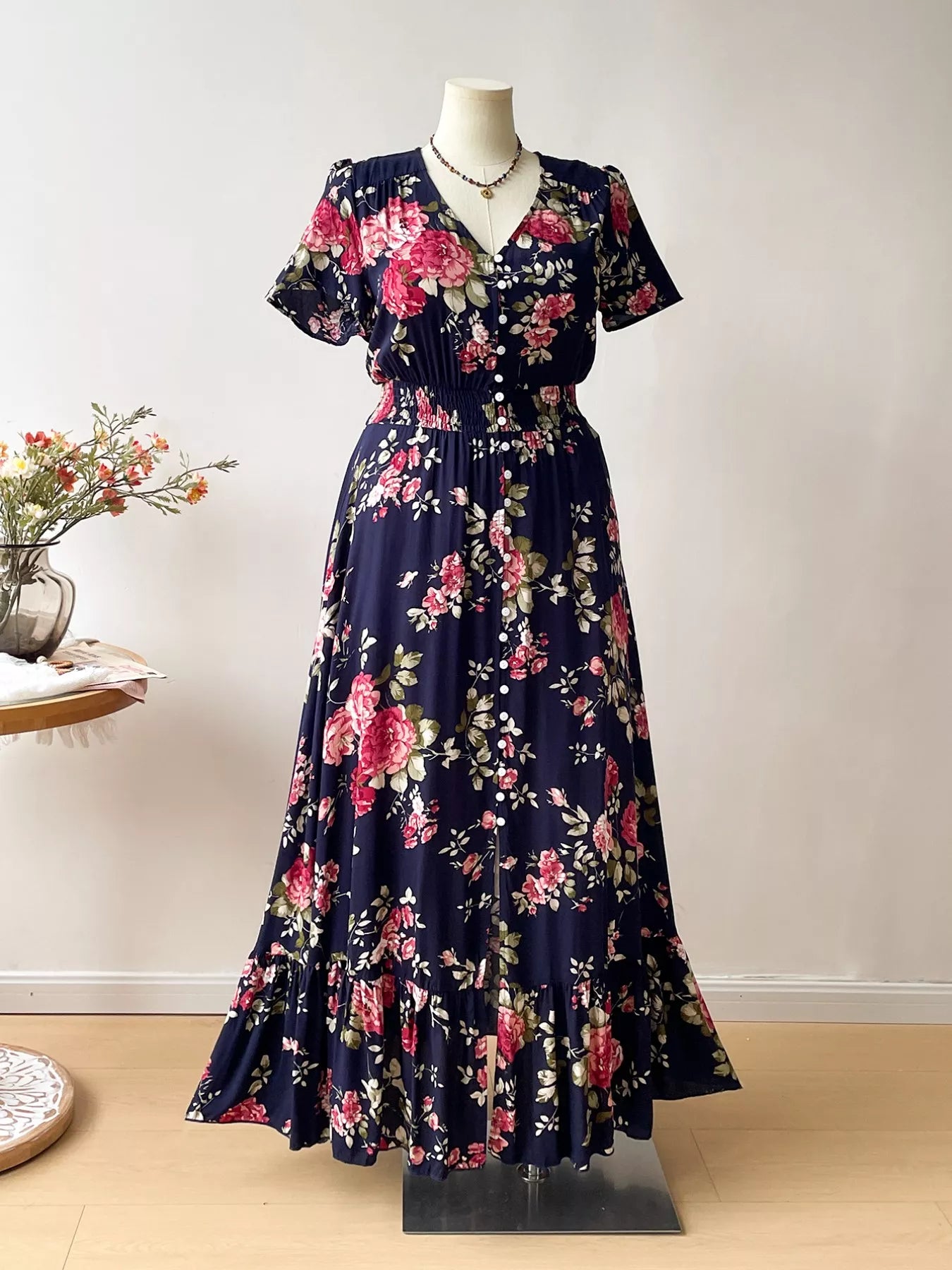 Plus Size Floral Print Short Sleeves V-Neck Dress