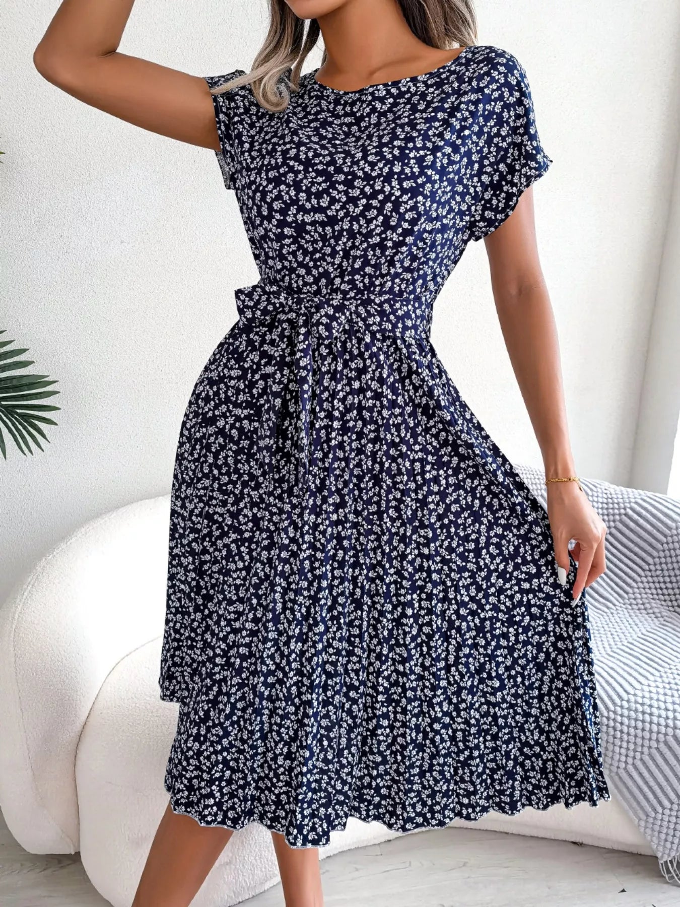 Floral Print Pleated Midi Dress with Belt