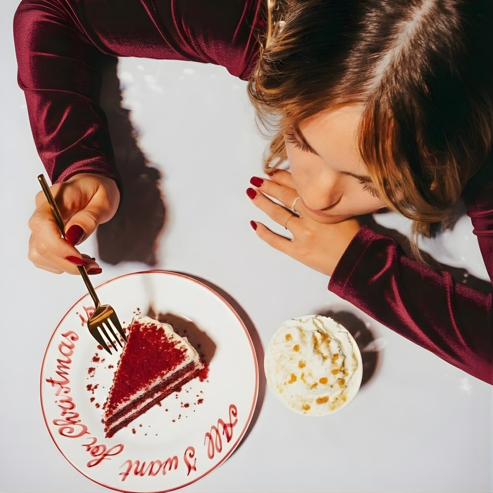 AnAndy and Sugar-Free Red Velvet Cake, 2.4 lb – Belgian Cocoa, Sugar-Free Cream Cheese Frosting, Keto & Diabetic-Friendly Birthday Gift - Overture Gifts