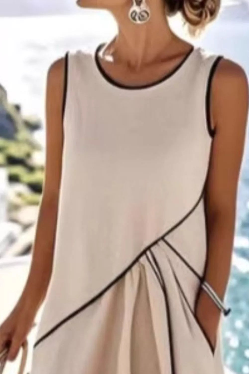 Sleeveless Casual Maxi Dress with Contrast Trim