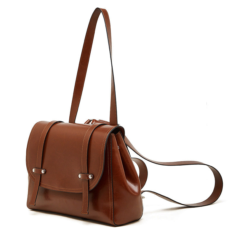 Large-capacity Womens Cowhide Leather Backpack With An Oil-wax Finish