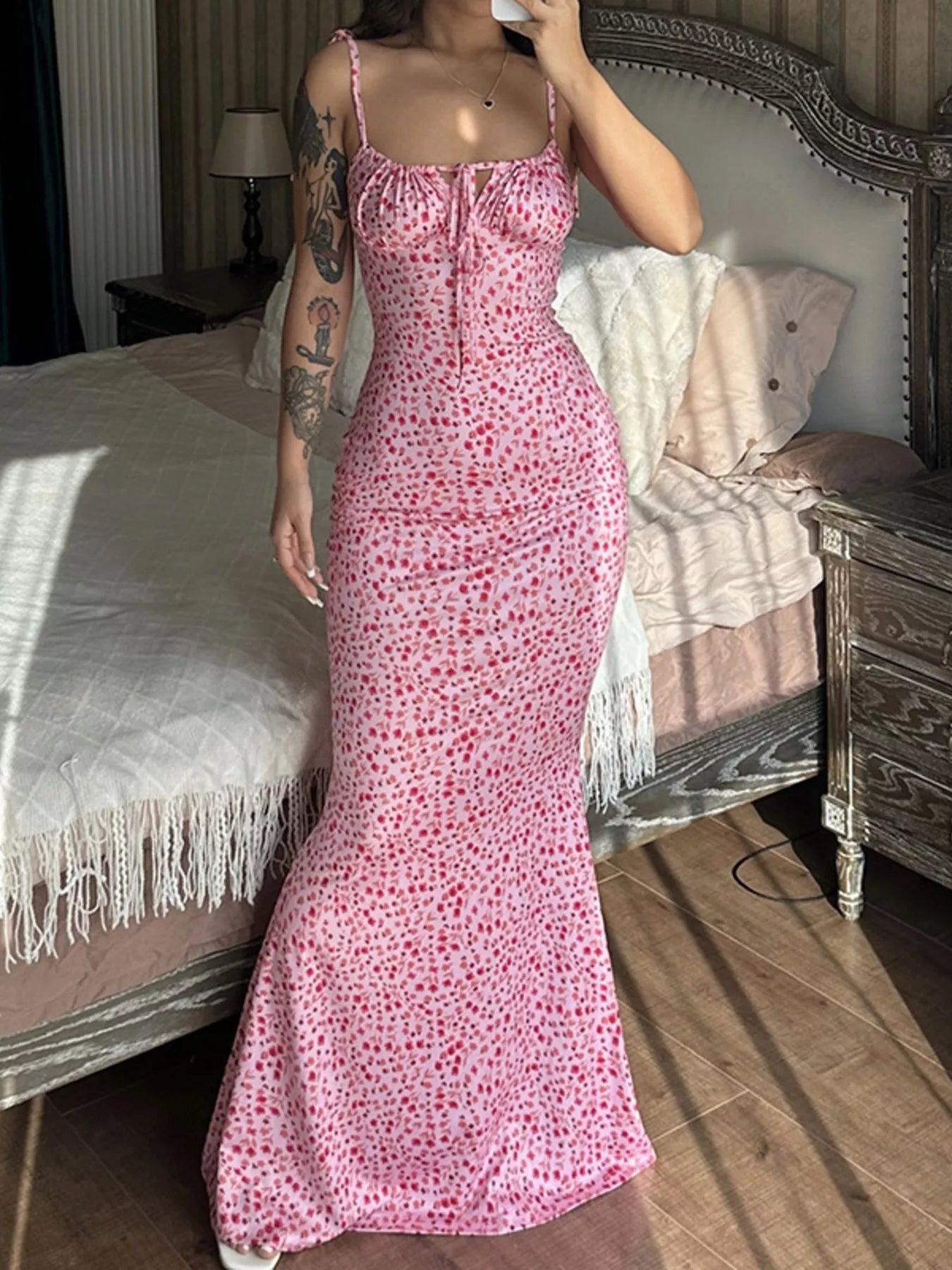 Floral Print Tie Strap Bodycon Maxi Dress