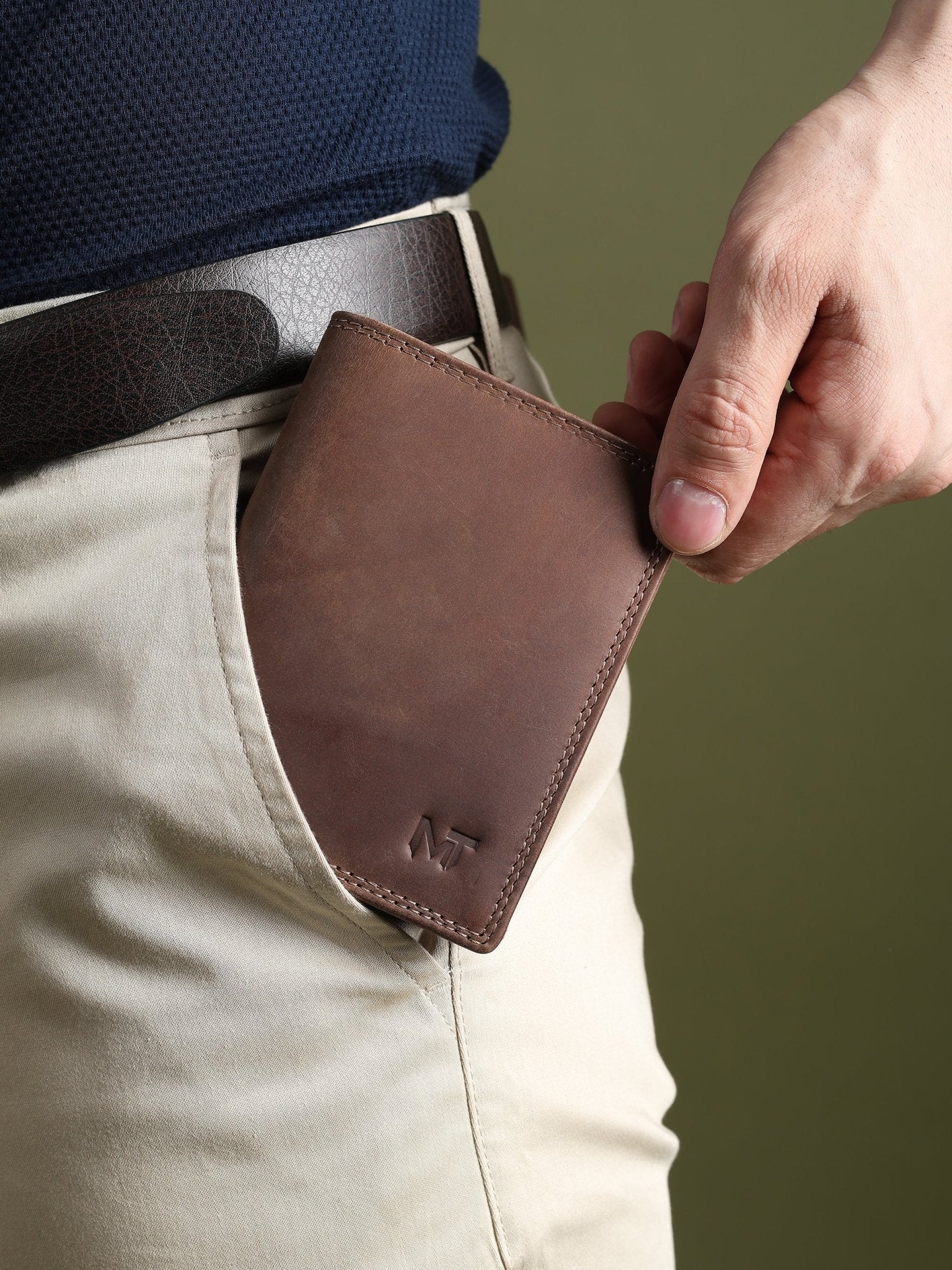Buffalo Leather Men's Wallet - Vertical - Overture Gifts