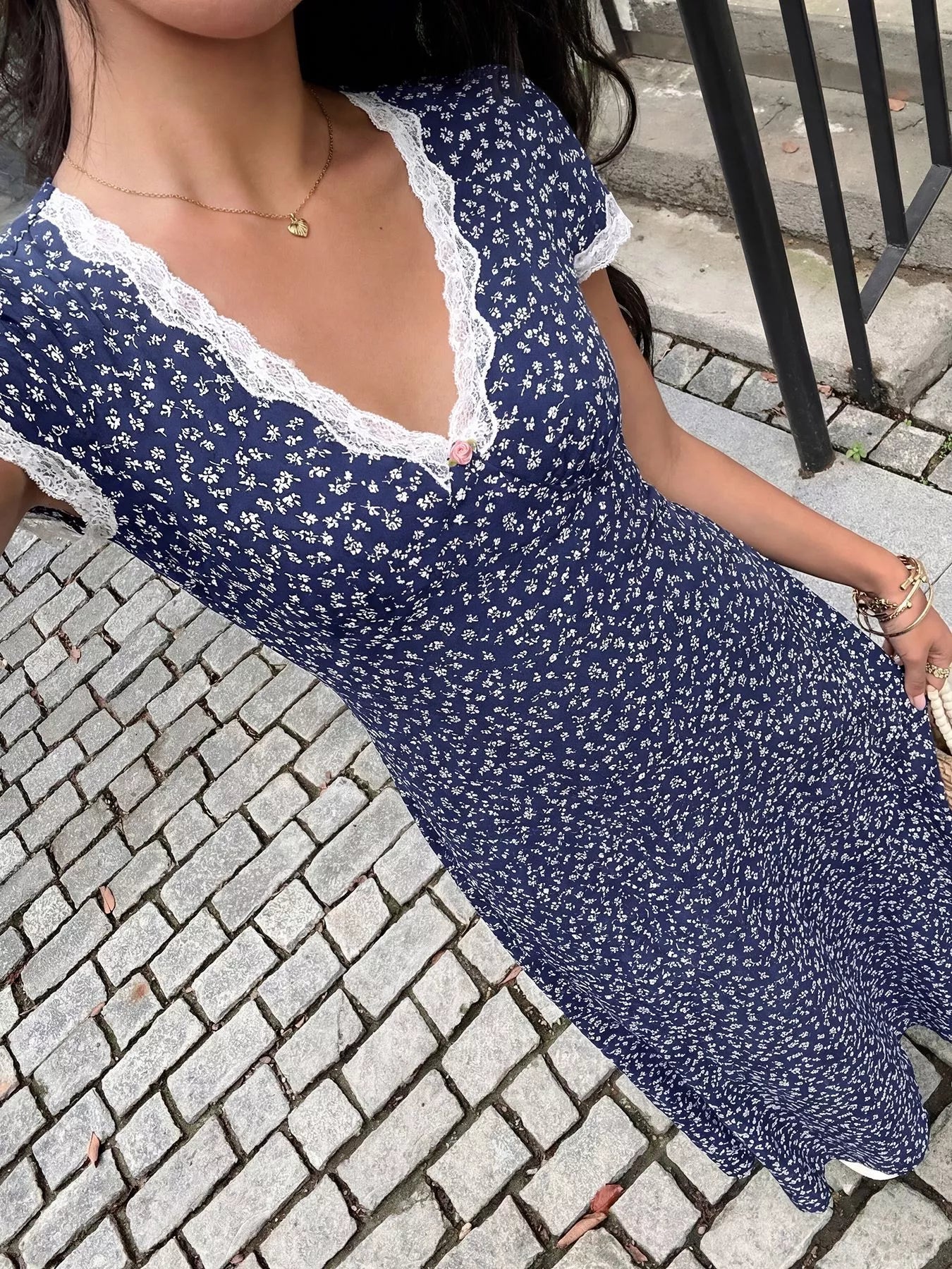Floral Print Lace Trim Maxi Dress