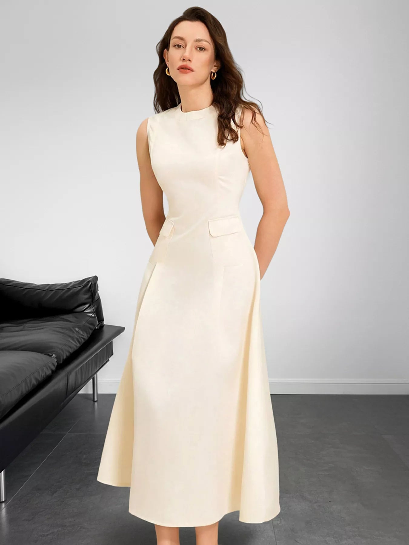 Sleeveless A-Line Midi Dress with Pockets