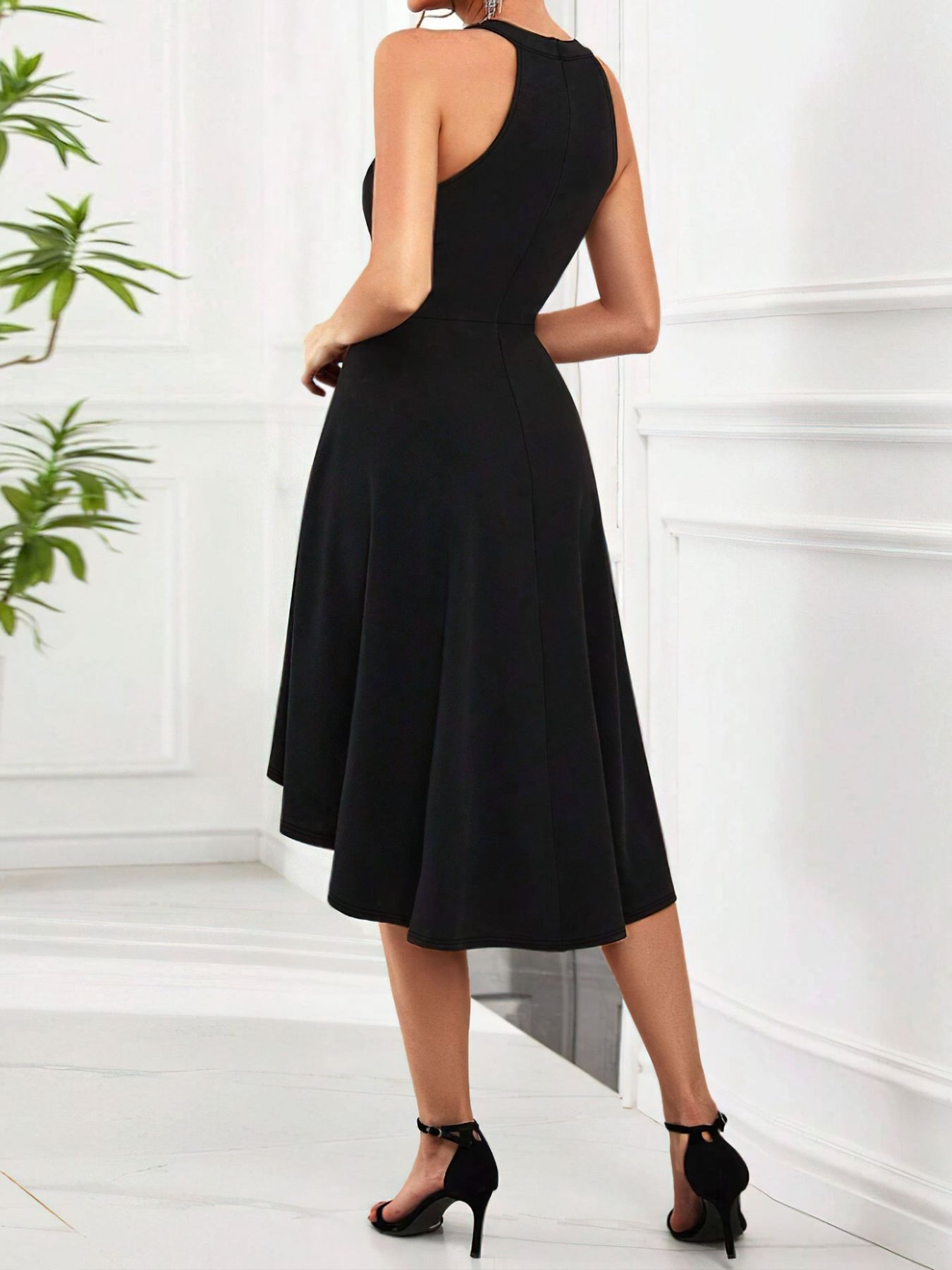 Elegant High-Low Hem Sleeveless Dress