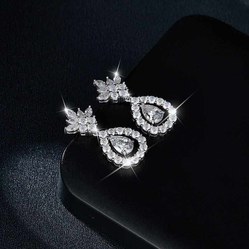 S925 Sterling Silver Pear Cut Moissanite Dangle Earrings 5x7mm Teardrop Cluster Earrings With GRA Certificate Platinum Plated Jewelry Gift Box Set