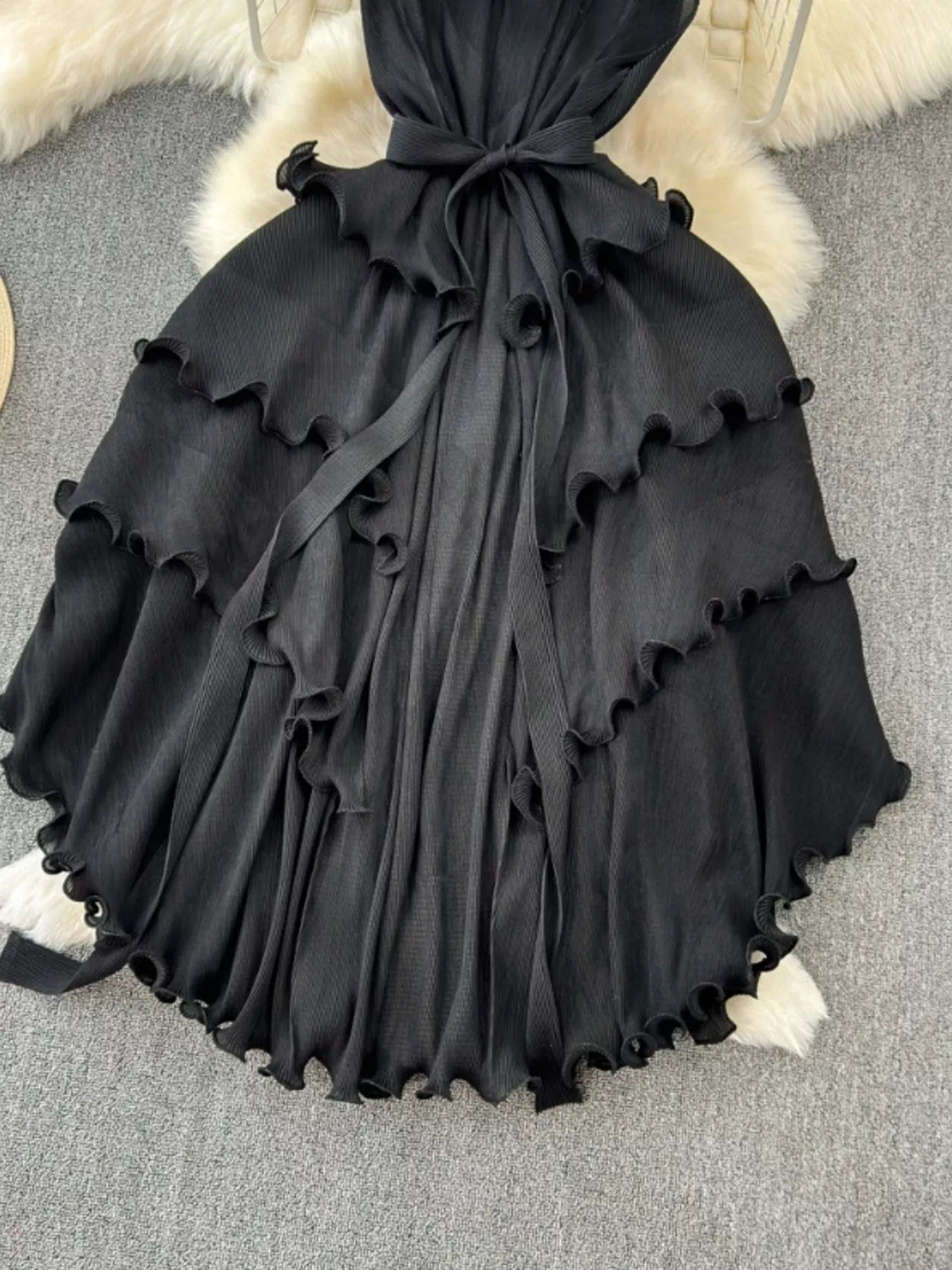 Ruffled Tiered Sleeveless Midi Dress