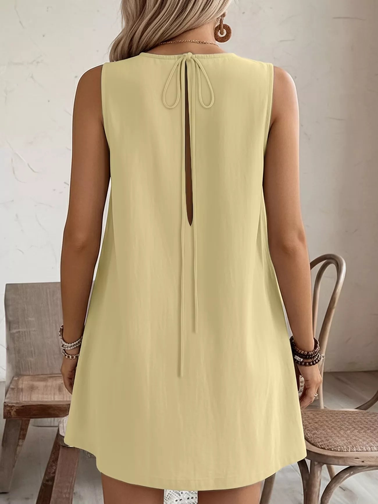 Frill Sleeveless Round Neck Dress