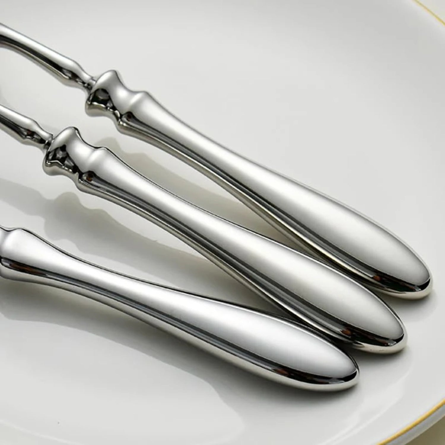Eleanor Luxury Cutlery Set | 3CARATS - Overture Gifts