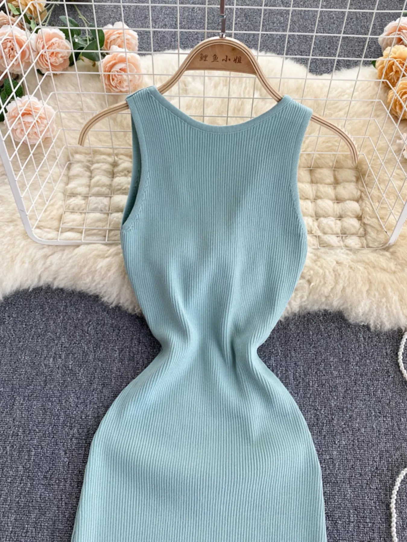 Knot Back Sleeveless Knit Bodycon Midi Dres