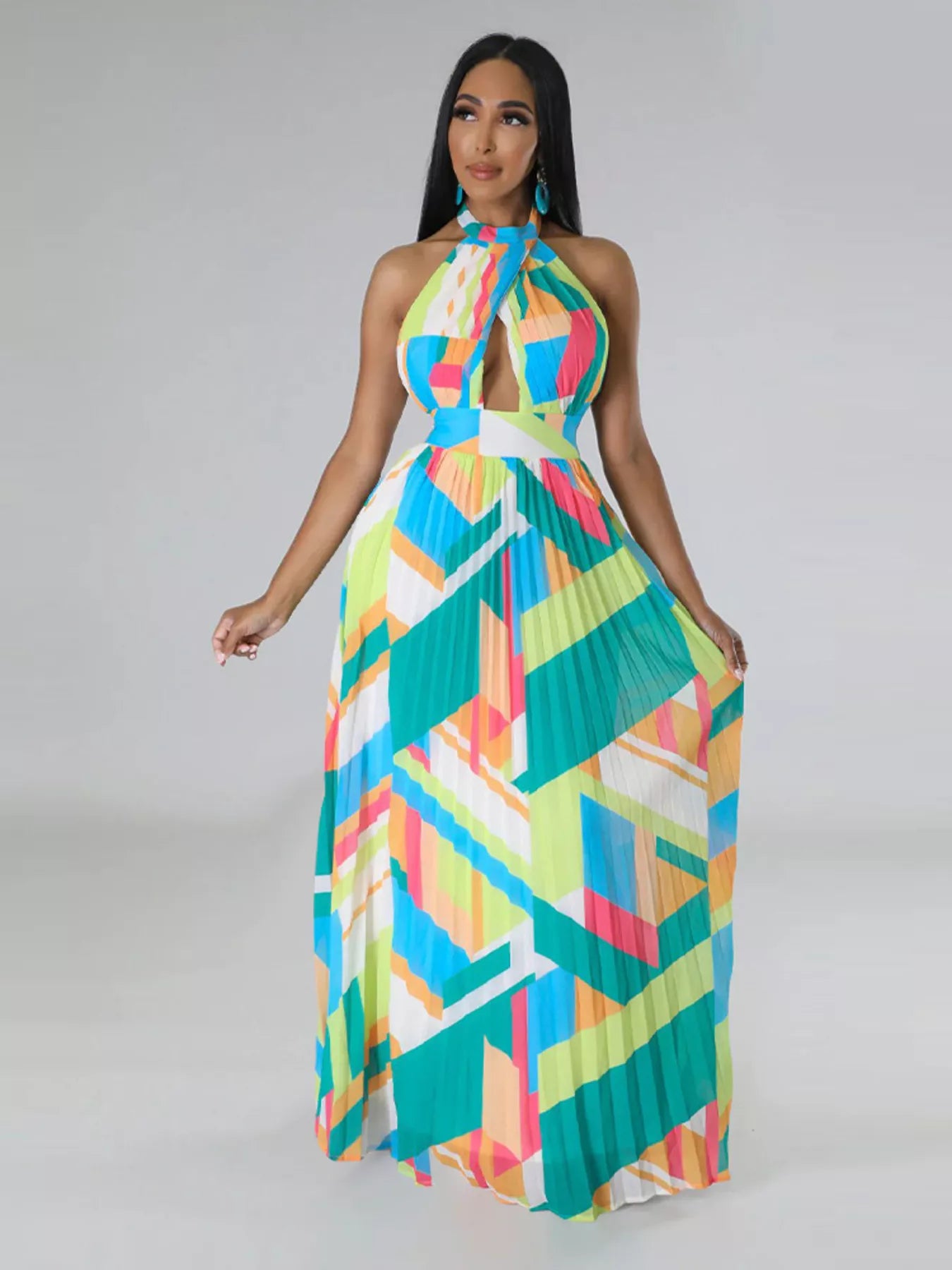 Halter Neck Geometric Print Pleated Maxi Dress