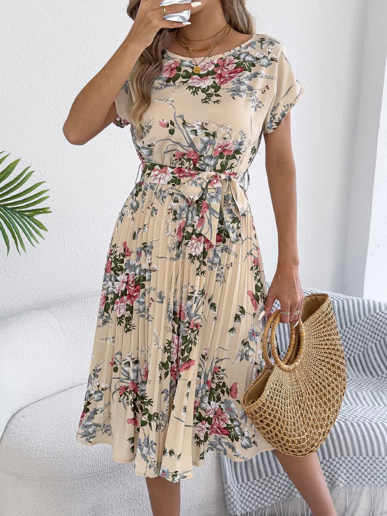 Floral Print Pleated A-Line Midi Dress