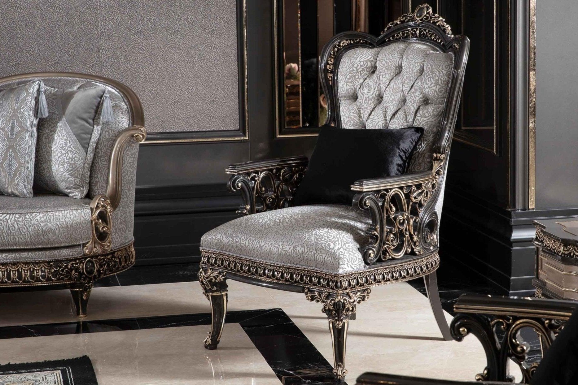 Huma Armchair