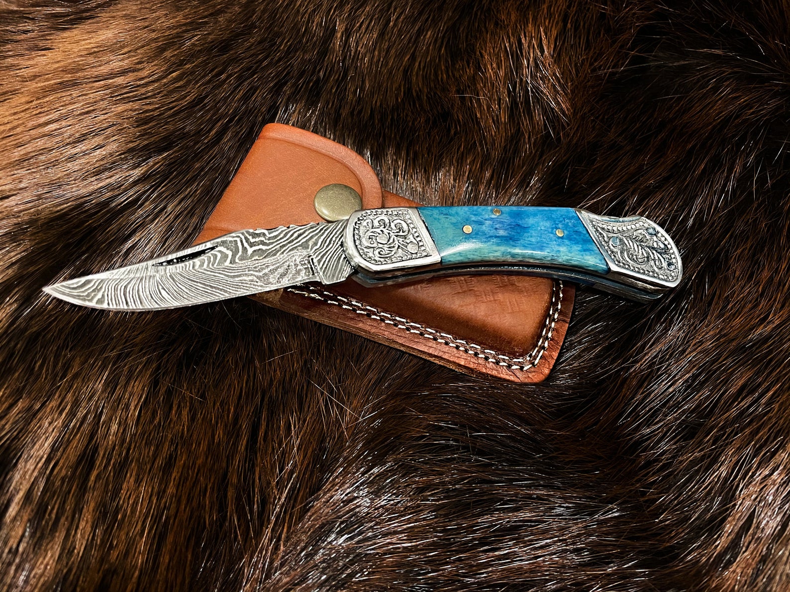 Pocket Knife Dyed Blue Bone 6.5'' Damascus Steel Knife Steel Bolster Back Lock Folding Knife TF-010B