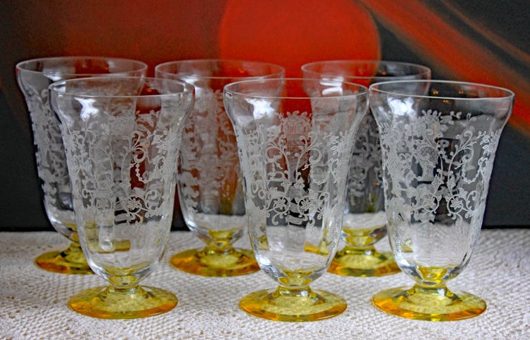 Vintage Fostoria Crystal Topaz Champagne Glasses. Light Yellow Depression Glass Low Sherbet Stemware. Gold Footed Glasses. Set of Six.