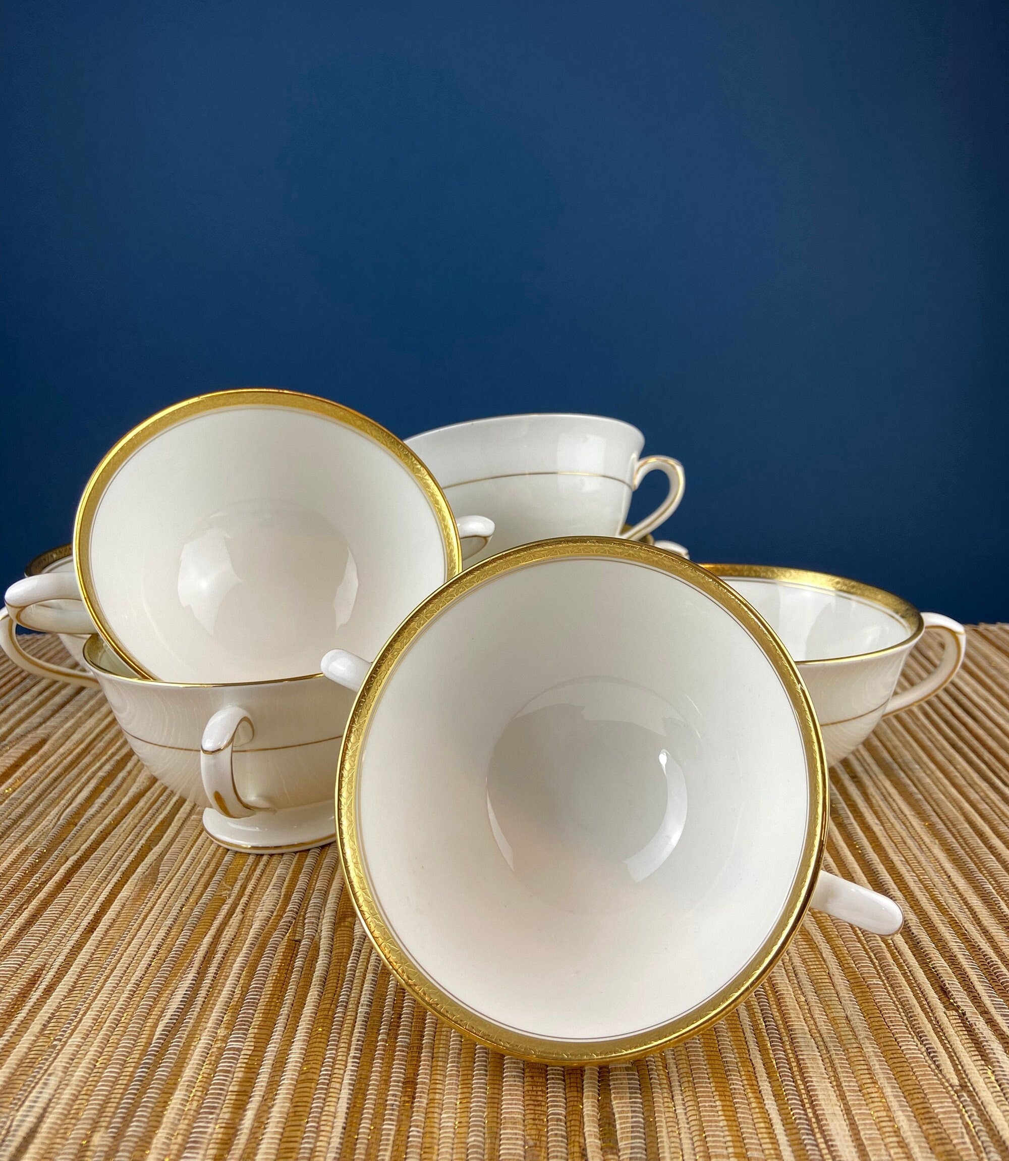Vintage Coalport Porcelain Soup or Bullion Cups. Elite Wedding Band China. White Cups with Gold Textured Bands. Set of 7. Fine Table Decor.