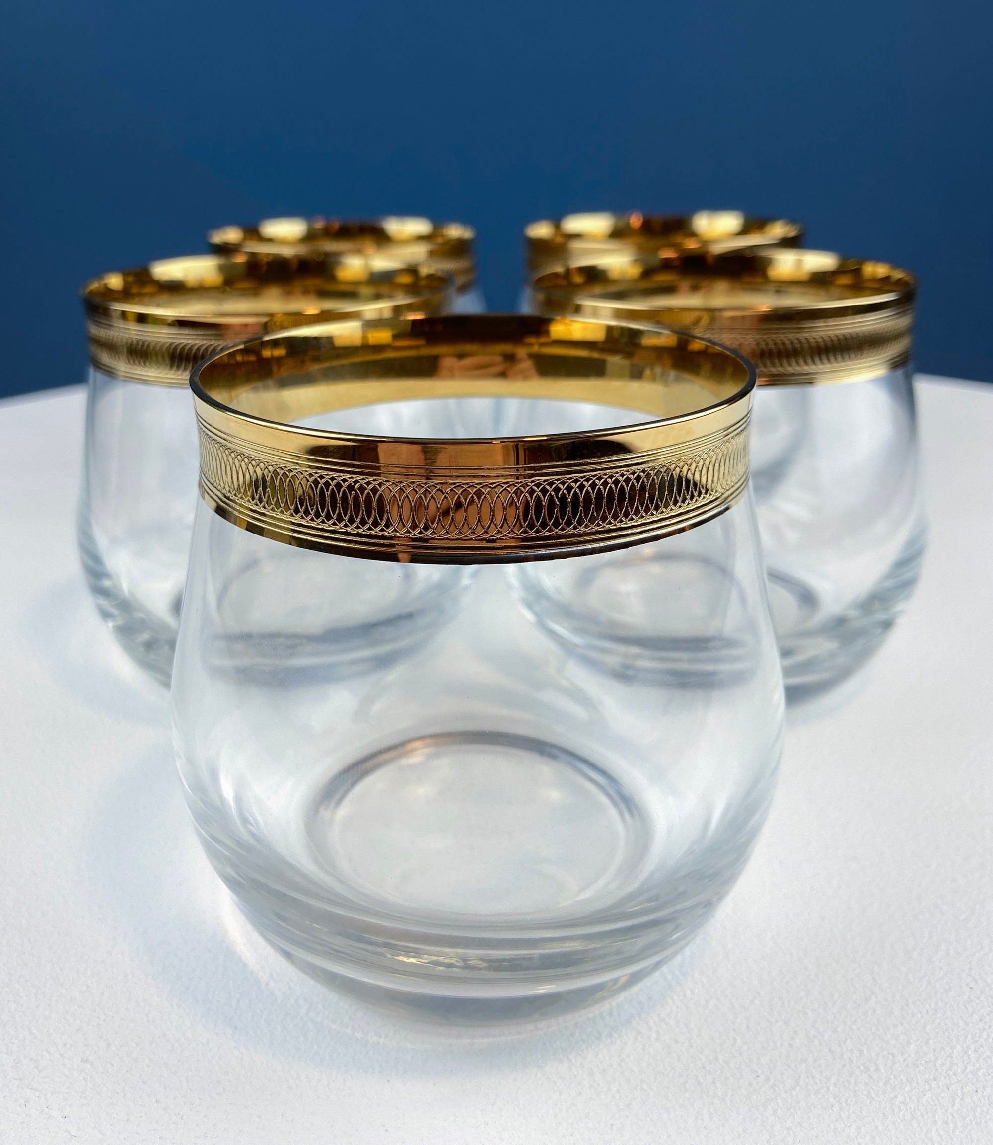 Set of 5 Whiskey or Scotch Stemless Glassware. Bold Gold Rim with Engraved Motif. Elegant Gift for Dad or Him. Office Bar.