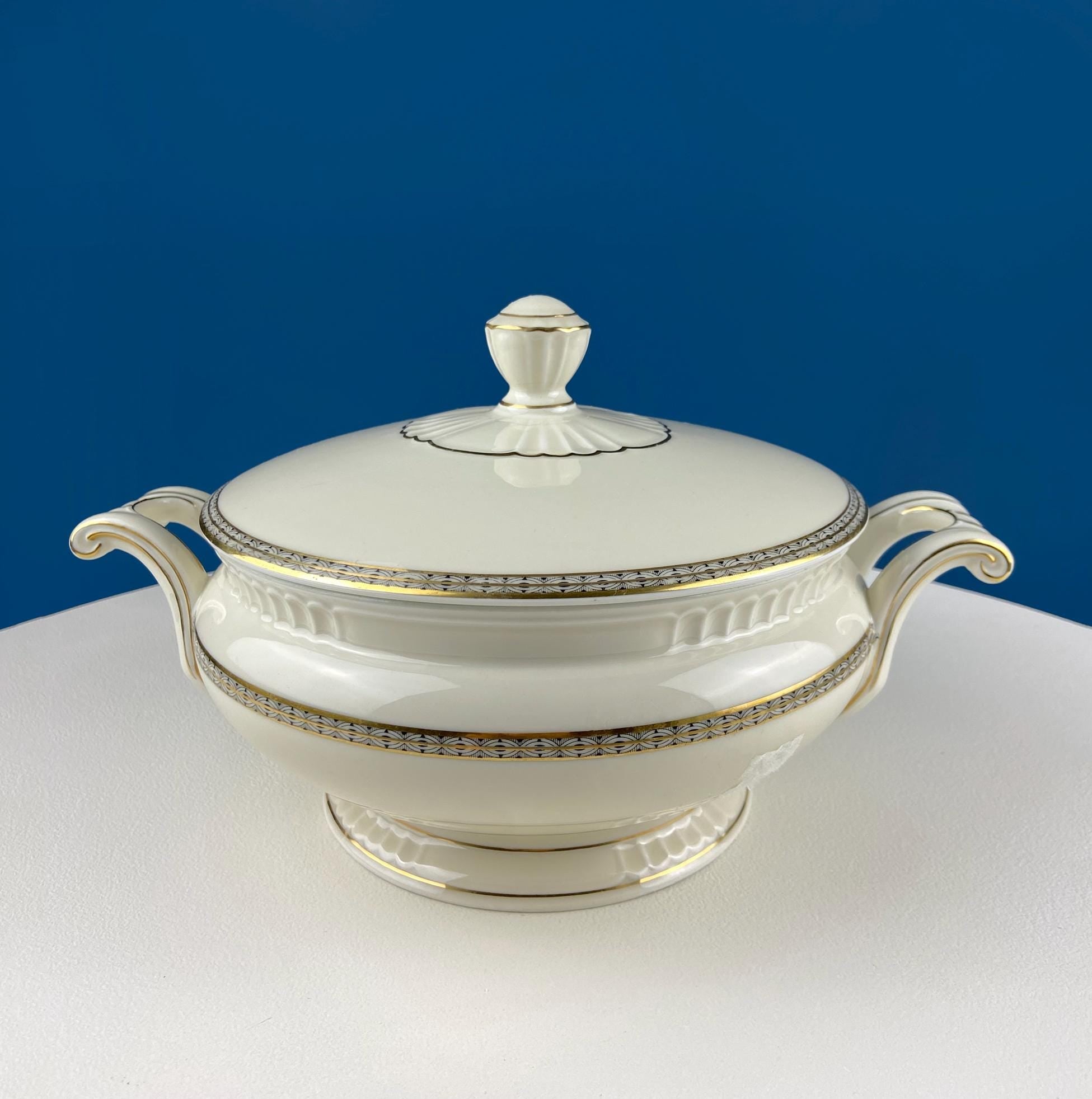 Vintage Round Porcelain Tureen. Classic Minimal Design. Soup Serving Dish with Gold/Black Motif. Dining Room Decor. Table Centerpiece.