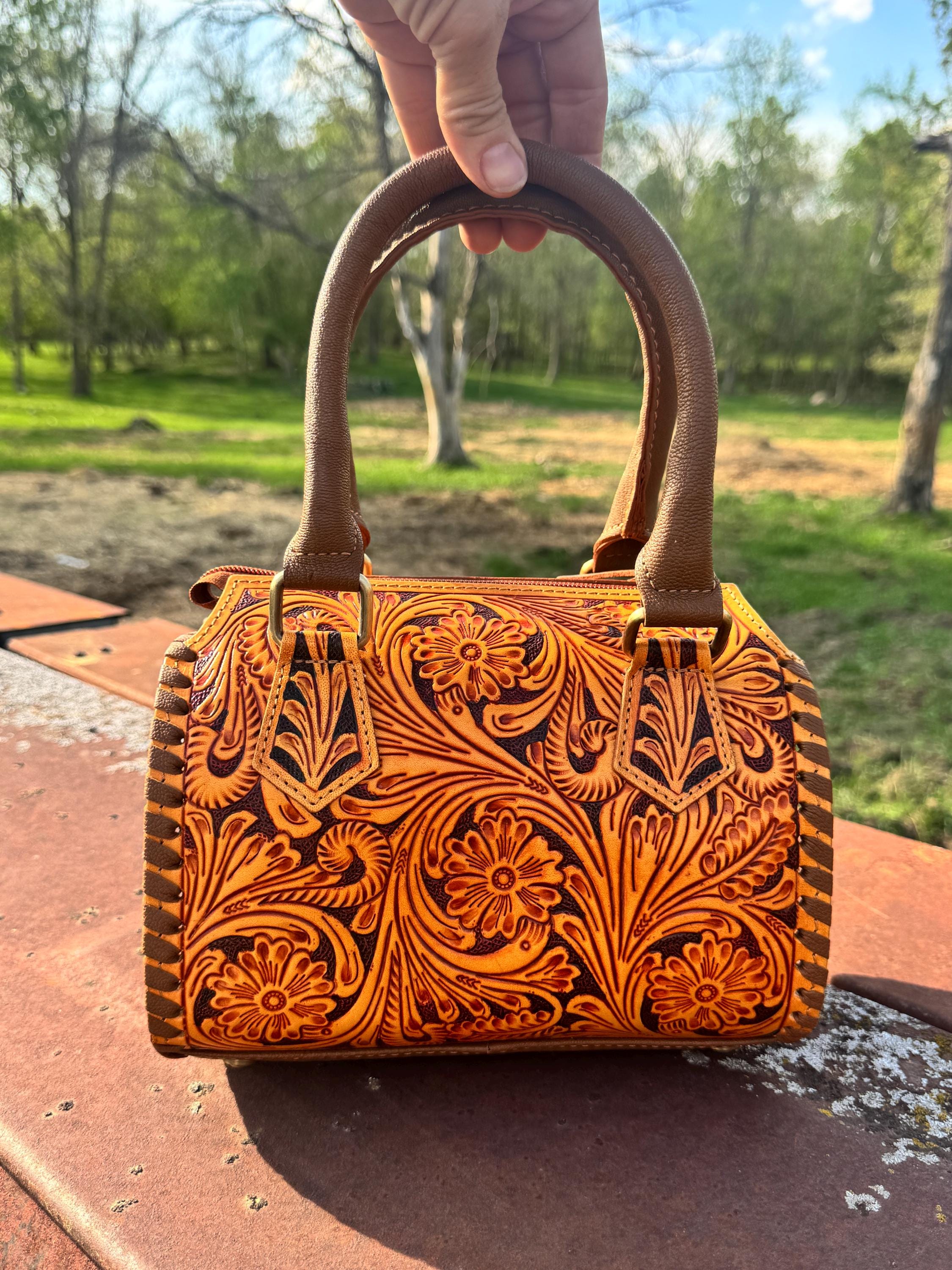 Sorrel Sunset Speedy Western Genuine Leather Barrel Bag Purse by Double B