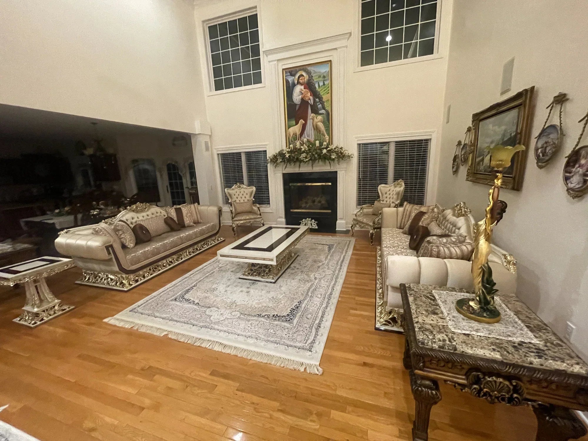 Karina Wow Sofa