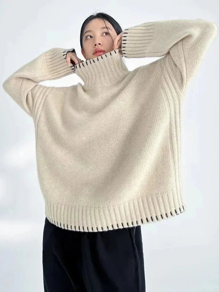 Luxurious Cashmere & Wool Turtleneck Sweater - Overture Gifts