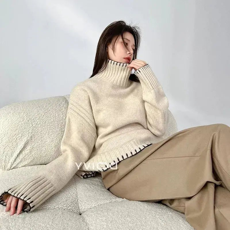 Luxurious Cashmere & Wool Turtleneck Sweater - Overture Gifts