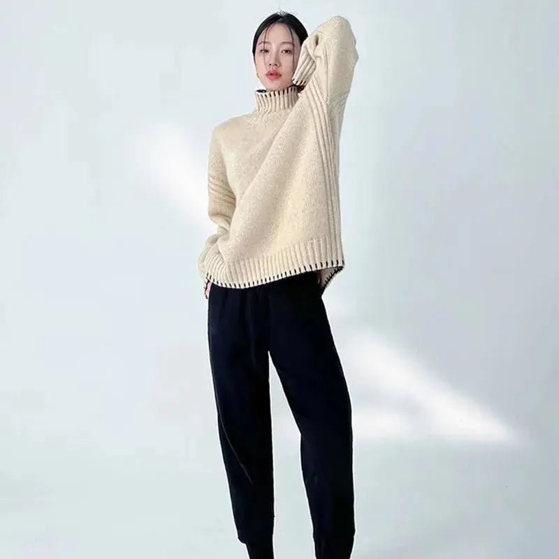 Luxurious Cashmere & Wool Turtleneck Sweater - Overture Gifts