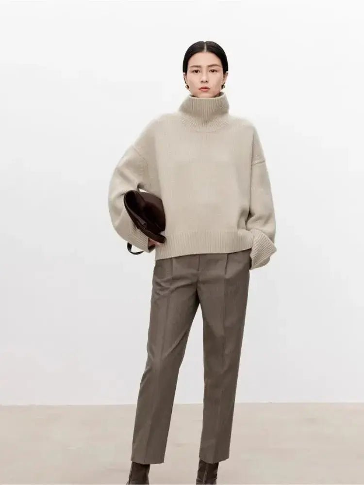 Luxurious Pure Cashmere Turtleneck Sweater - Overture Gifts