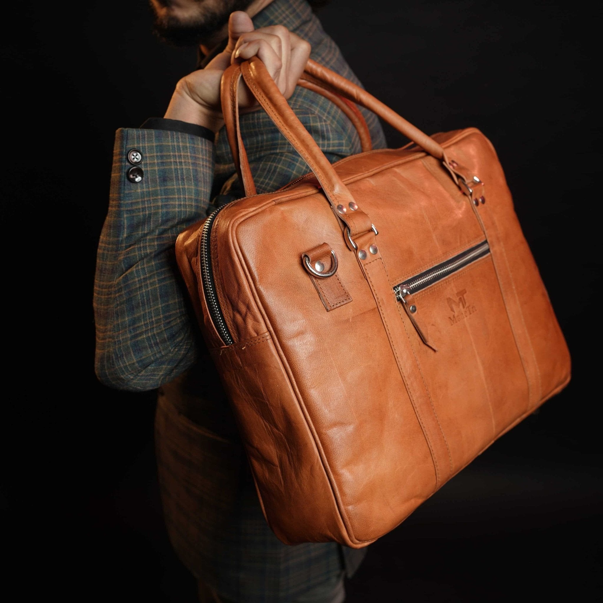 MaheTri Executive Briefcase - Overture Gifts