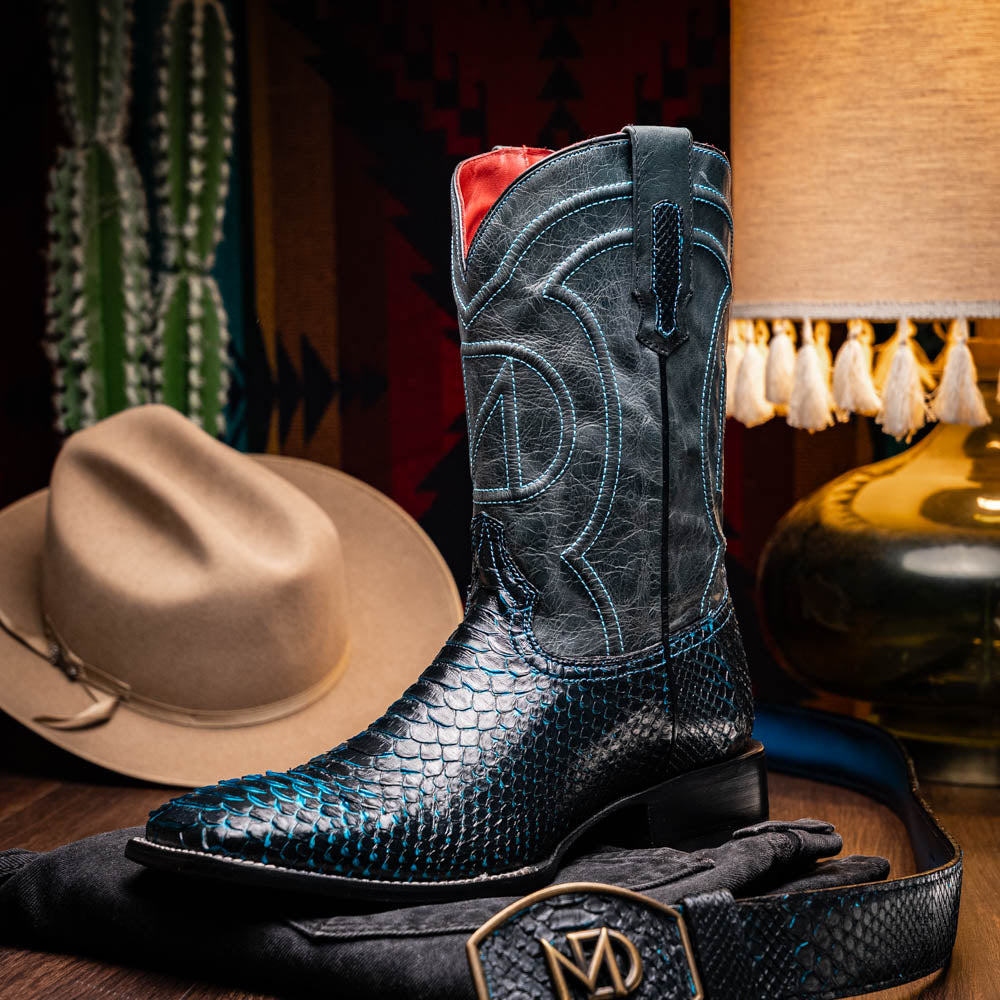 Missouri Black / Blue Boots