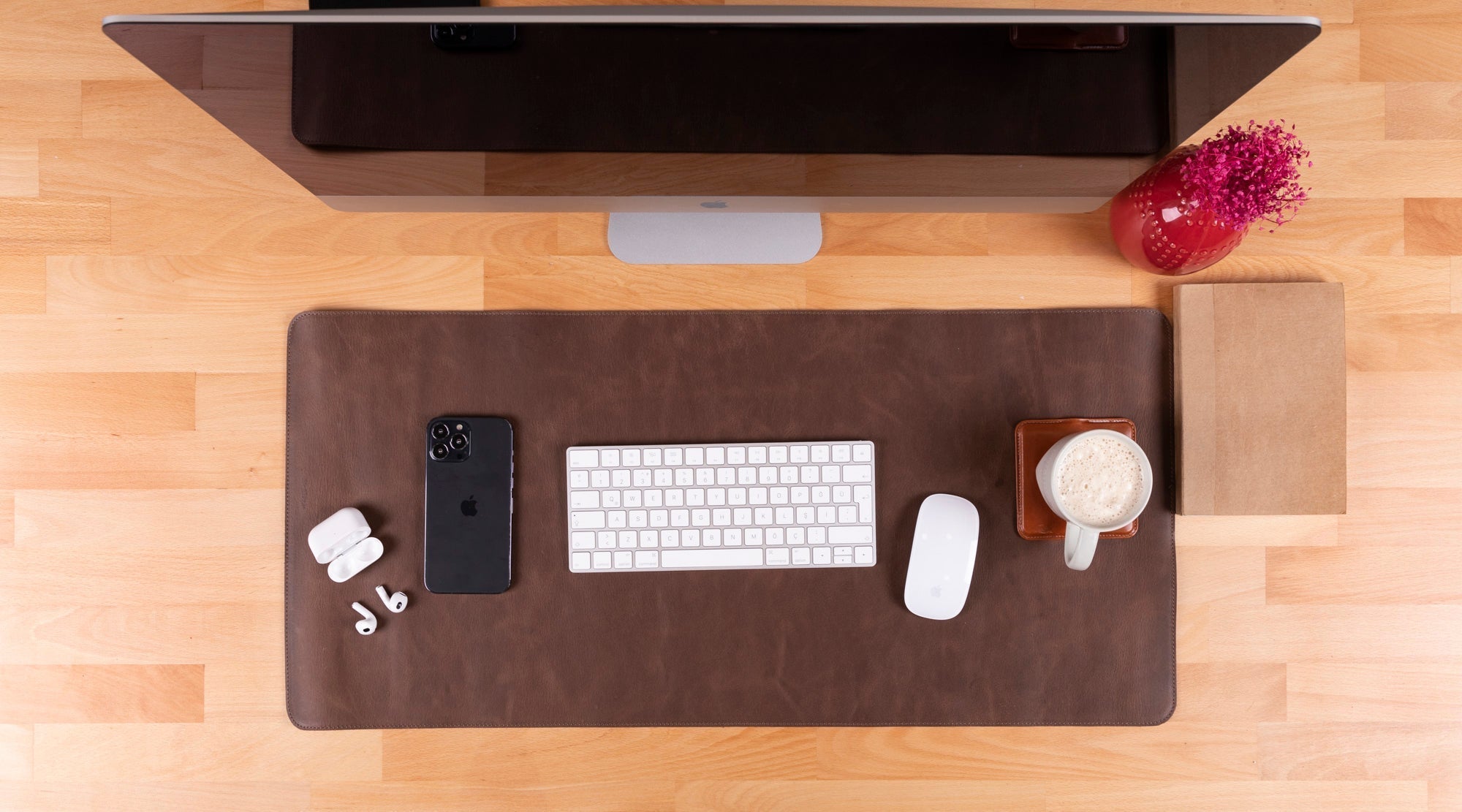 Natural Leather Desk Mat (91 cm x 48 cm) - Overture Gifts