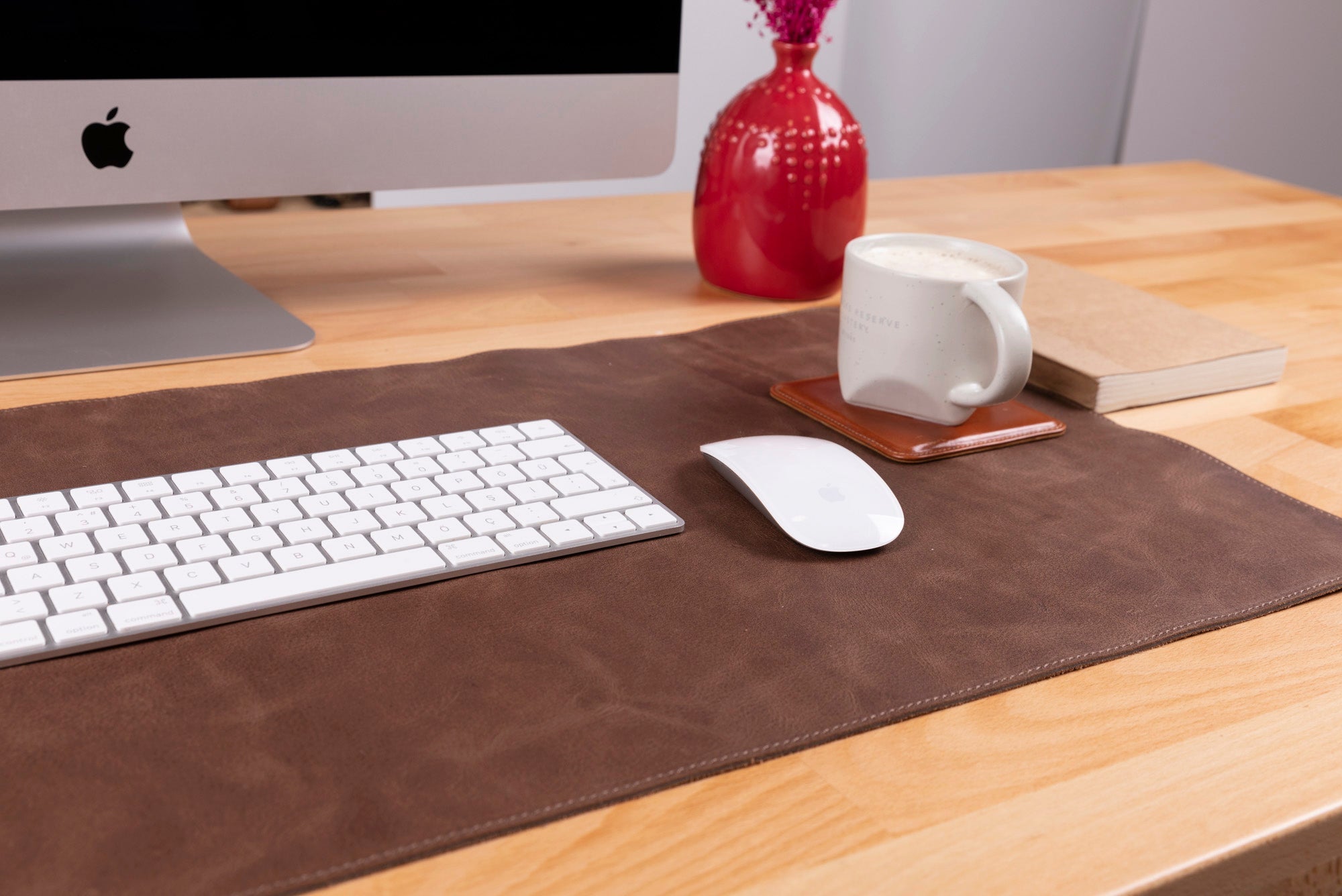 Natural Leather Desk Mat (91 cm x 48 cm) - Overture Gifts