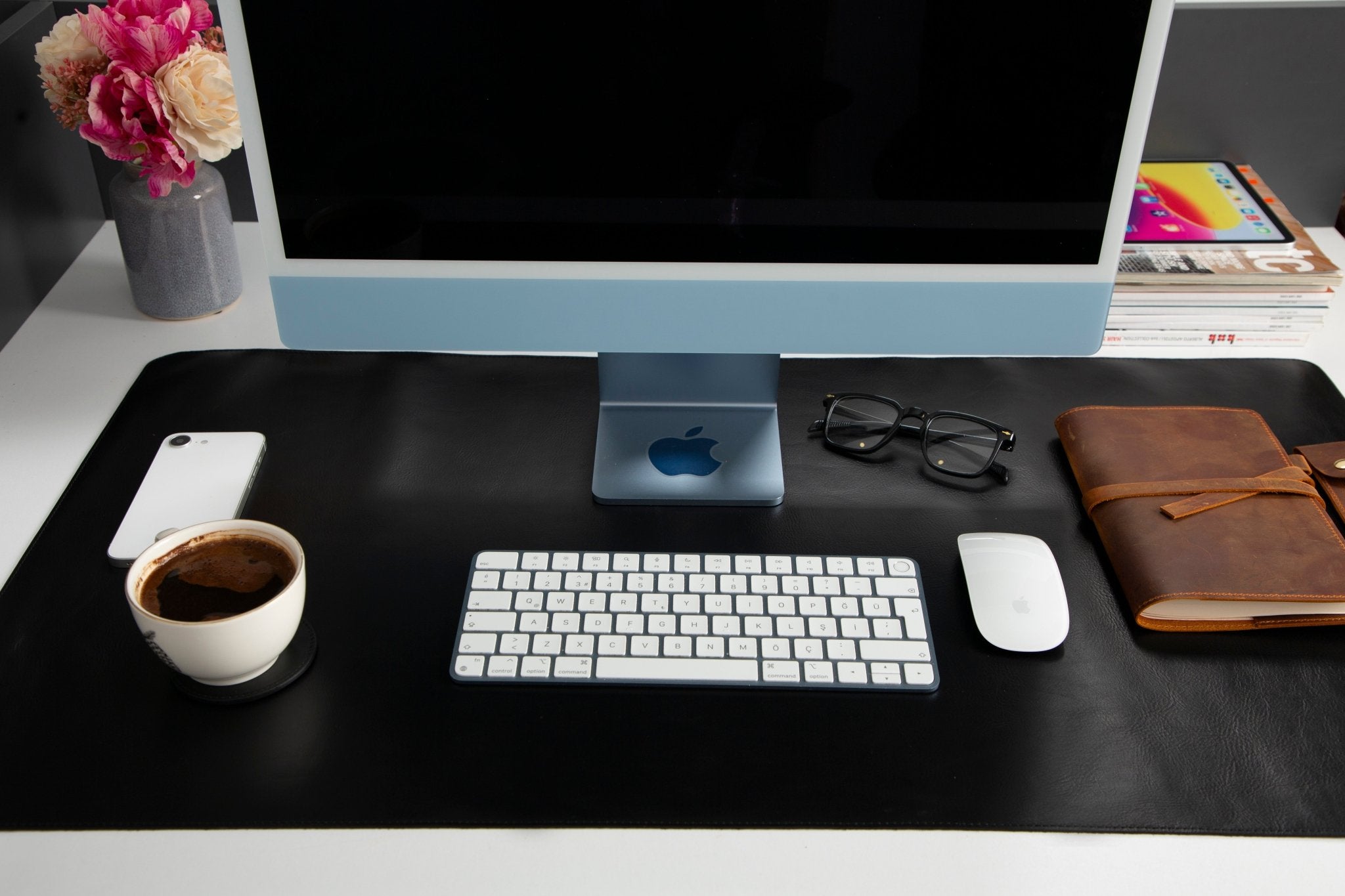 Natural Leather Desk Mat (91 cm x 48 cm) - Overture Gifts