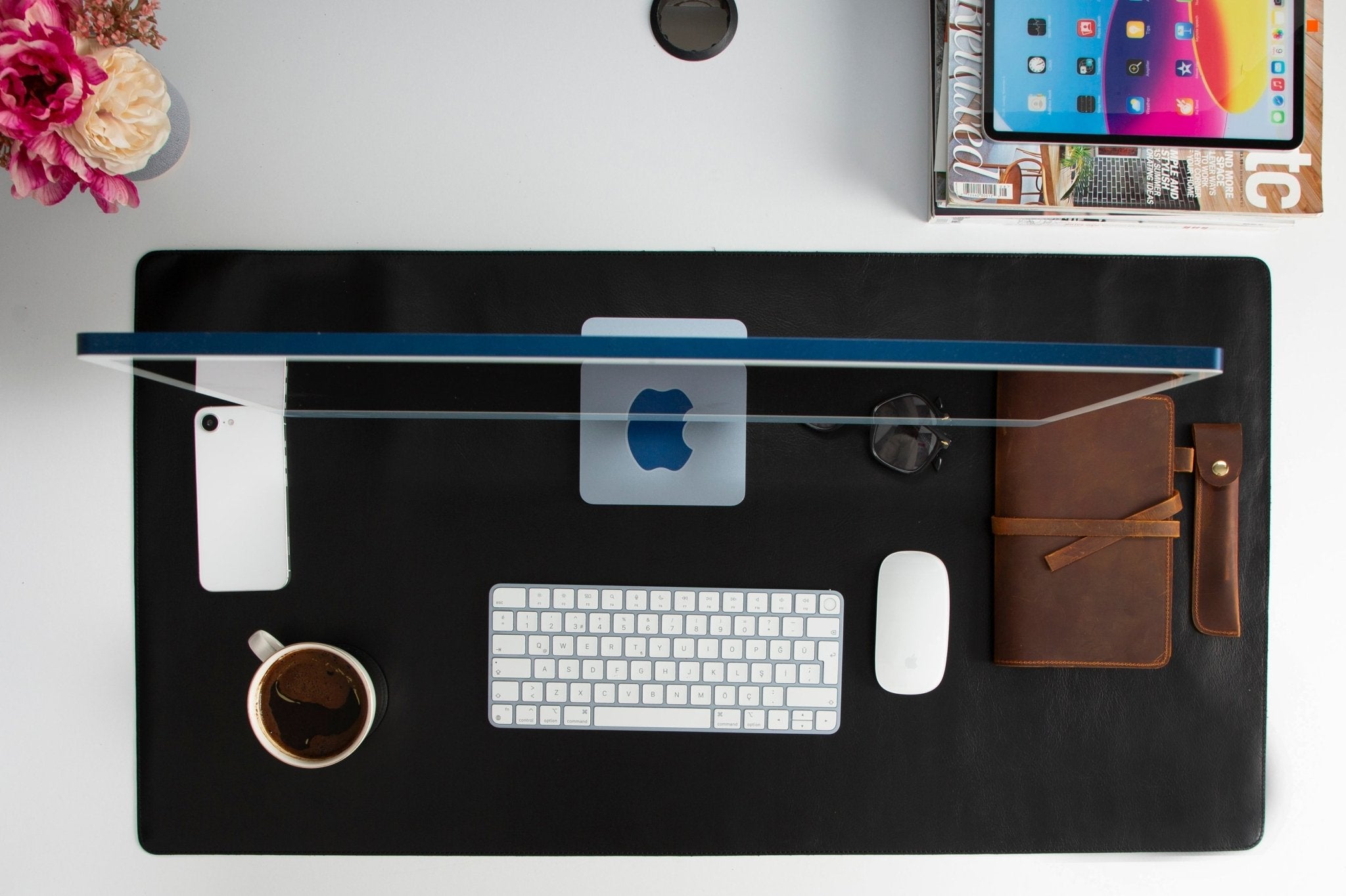 Natural Leather Desk Mat (91 cm x 48 cm) - Overture Gifts