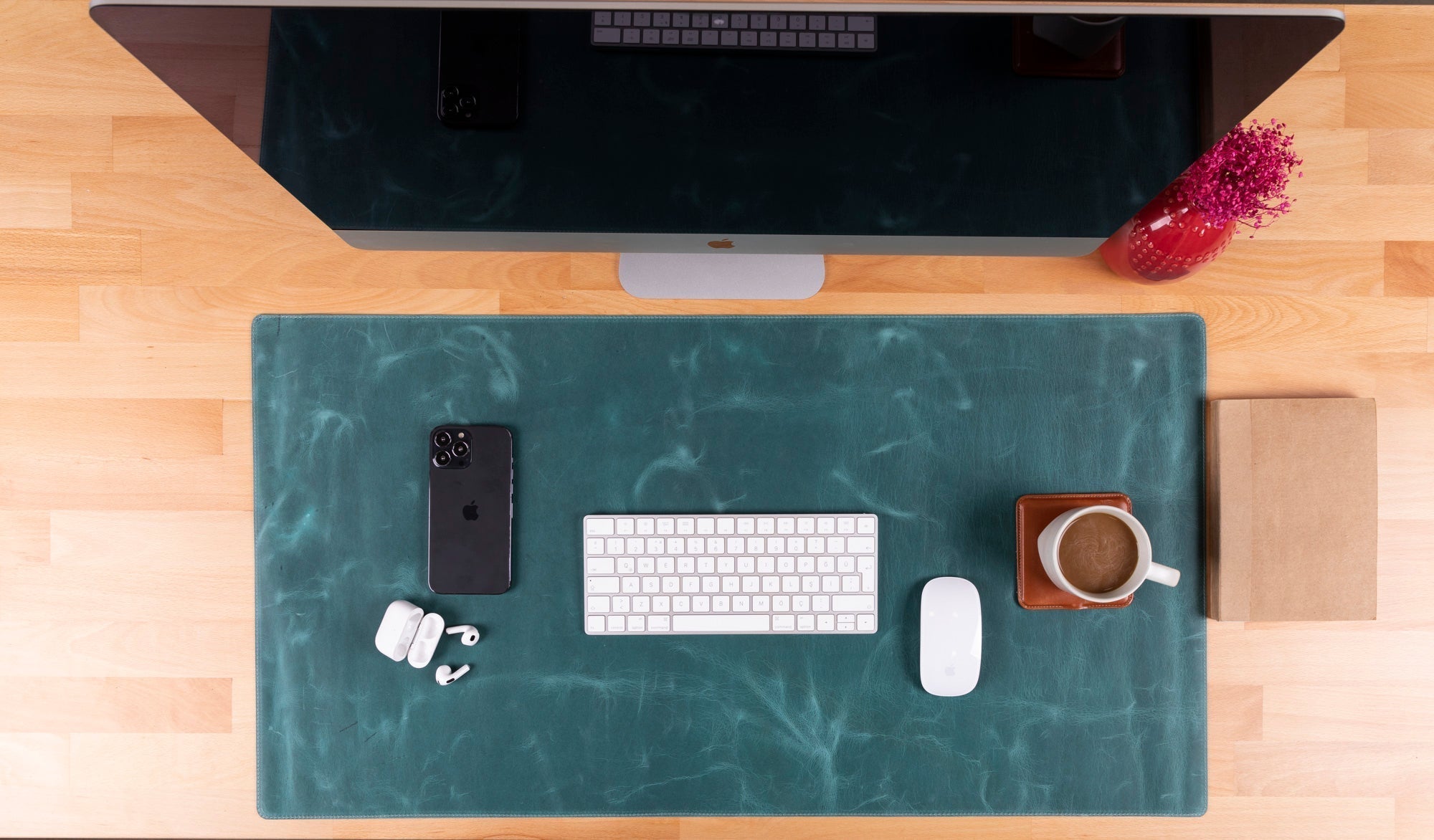 Natural Leather Desk Mat (91 cm x 48 cm) - Overture Gifts