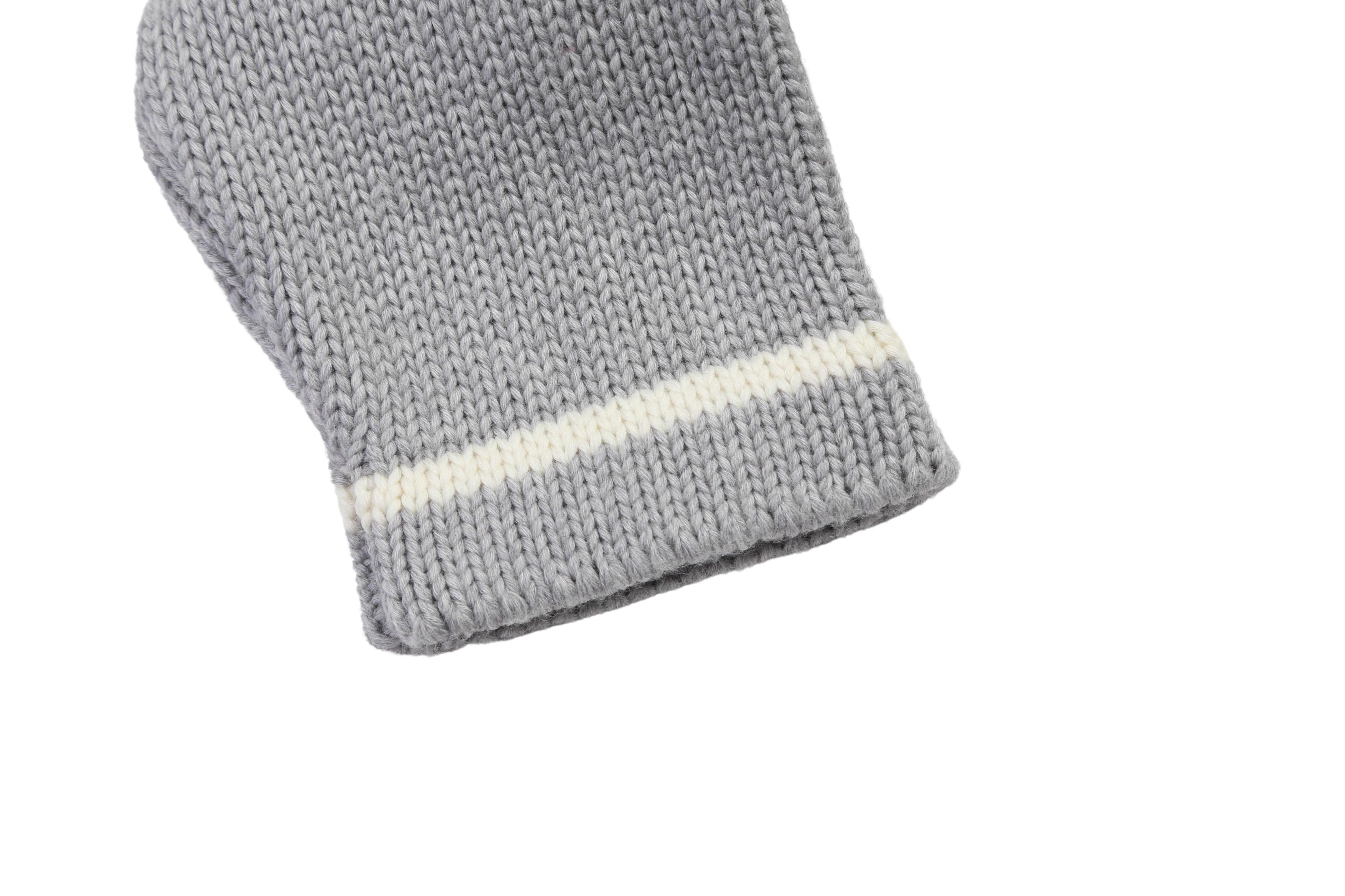 Fedeli Virgin Wool V-Neck Knit Sweater