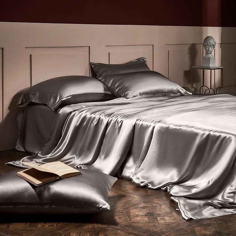 Royalis Rose Gold Luxury Pure Mulberry Silk Bedding Set | 3CARATS - Overture Gifts